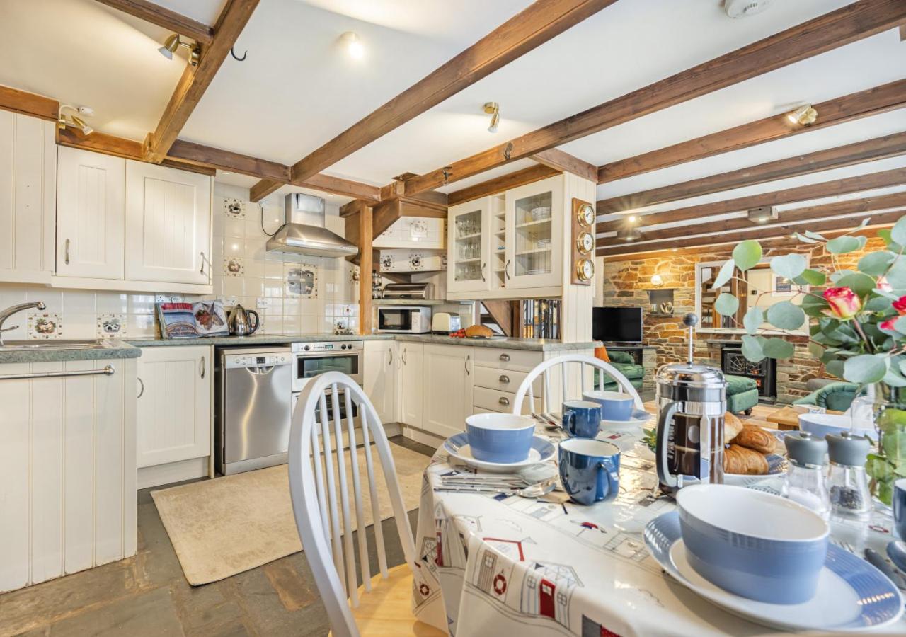 3 Bed in Padstow oc-h28928