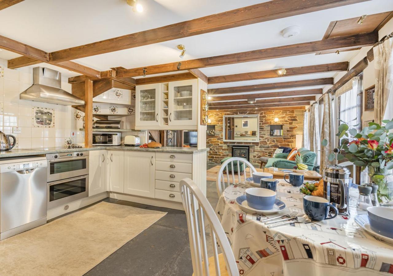 3 Bed in Padstow oc-h28928