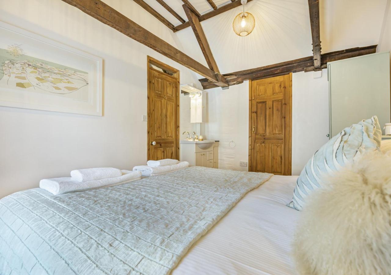 3 Bed in Padstow oc-h28928