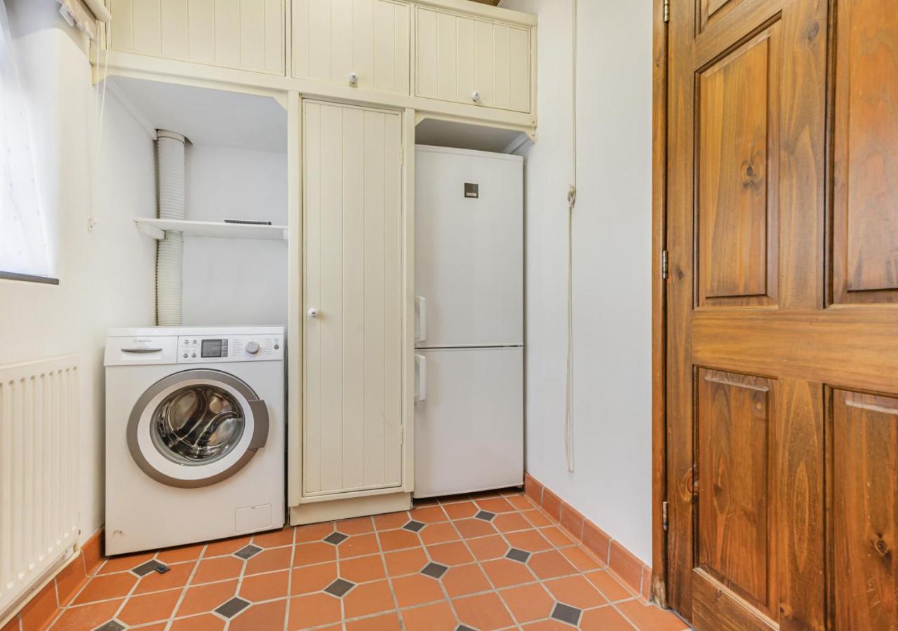 3 Bed in Padstow oc-h28928