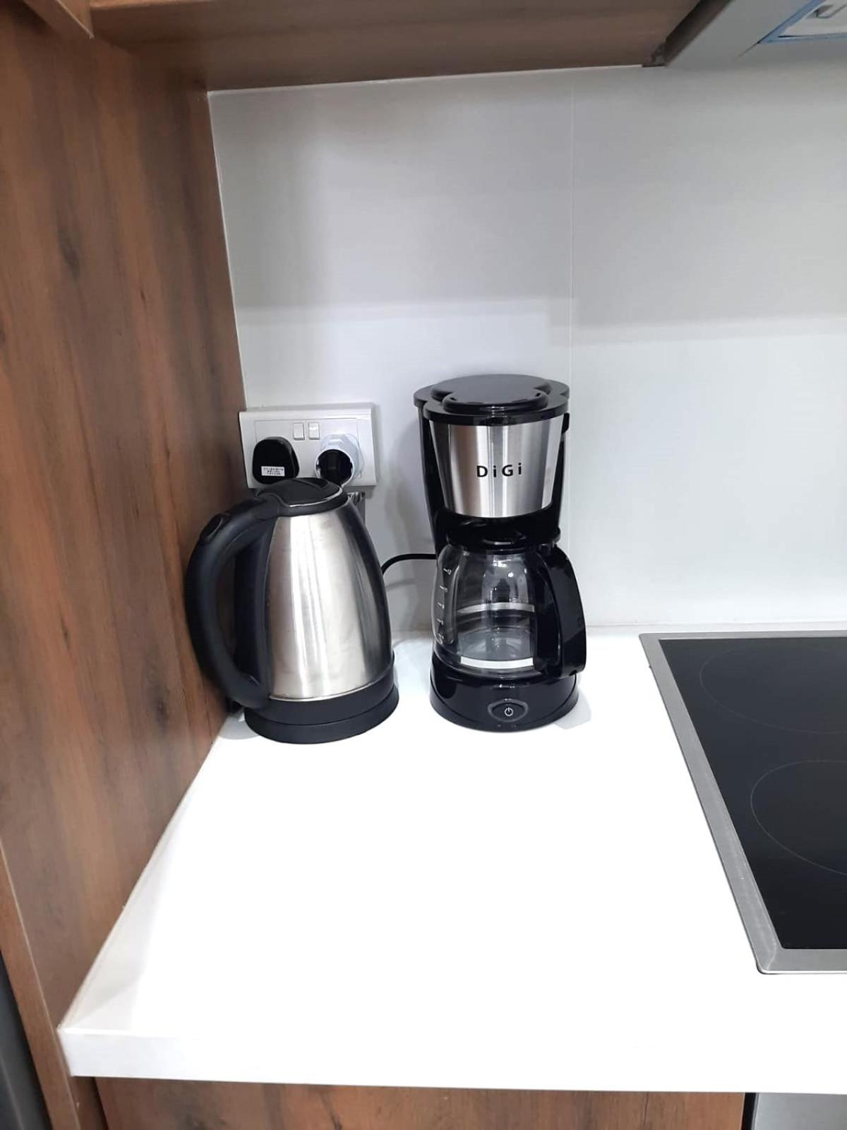H&O New 4 Seasons Apartment Universal