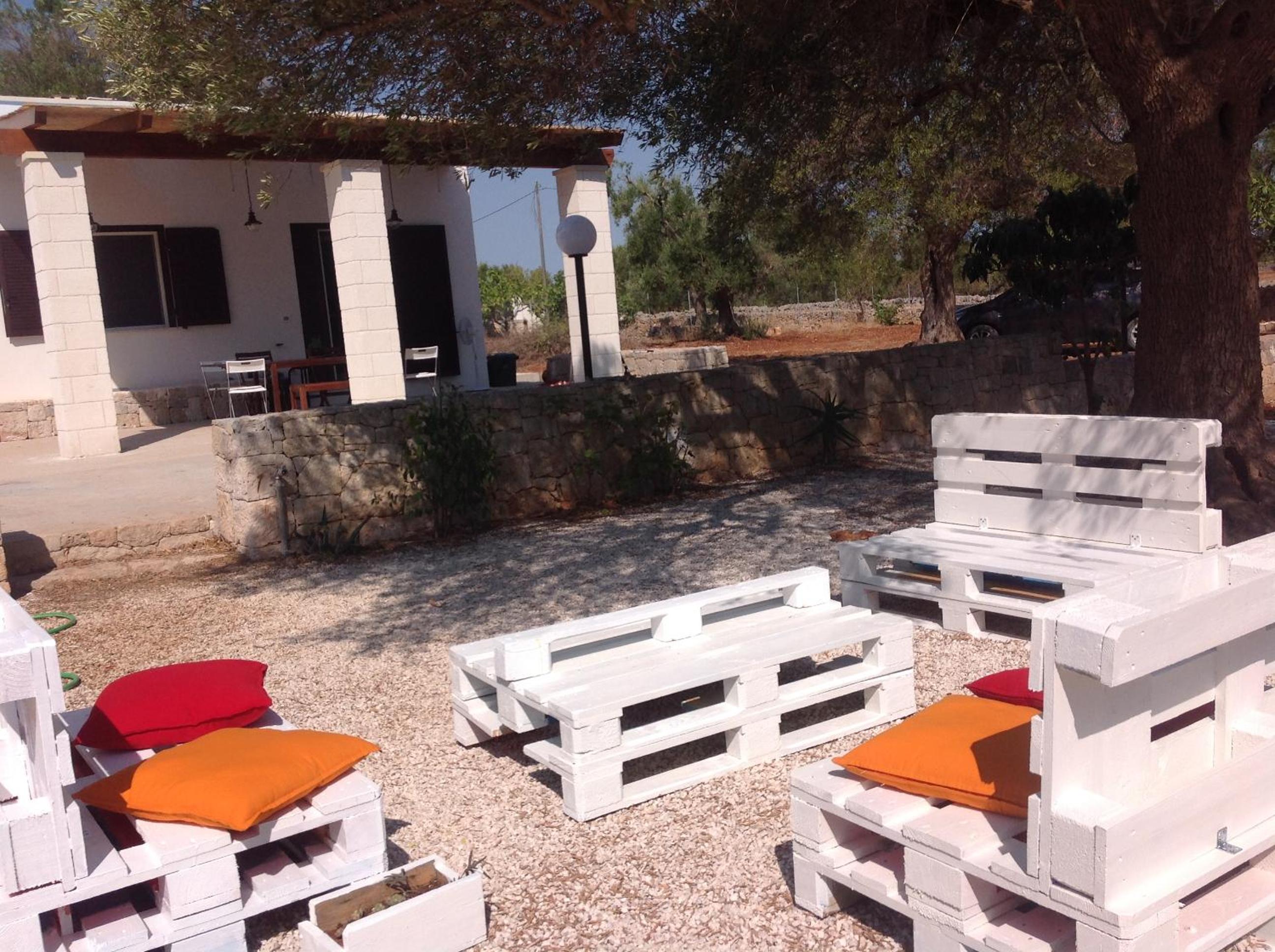 Casa tra ulivi e mandorli view 2