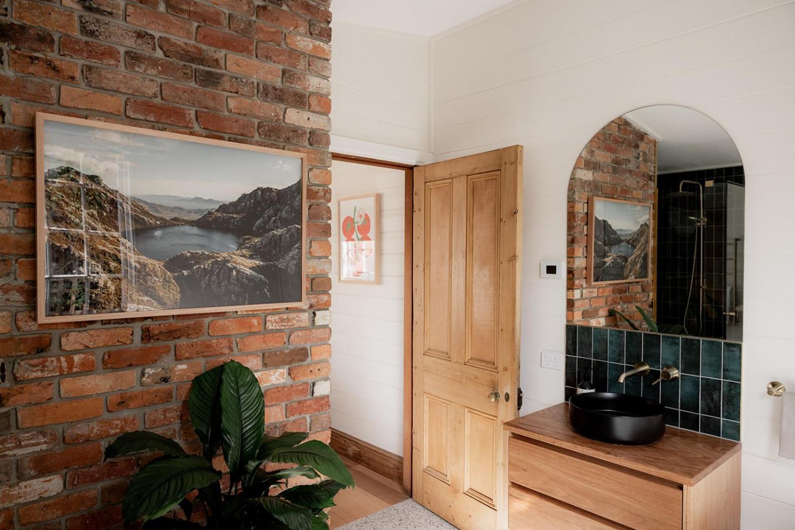 Maple House - Charming family cottage in Sandy Bay