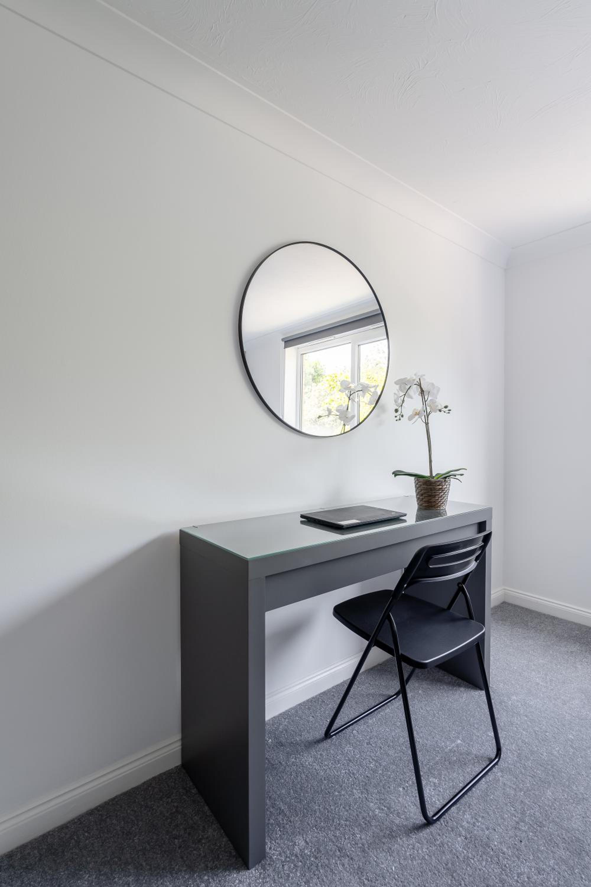 Centrally located Islington