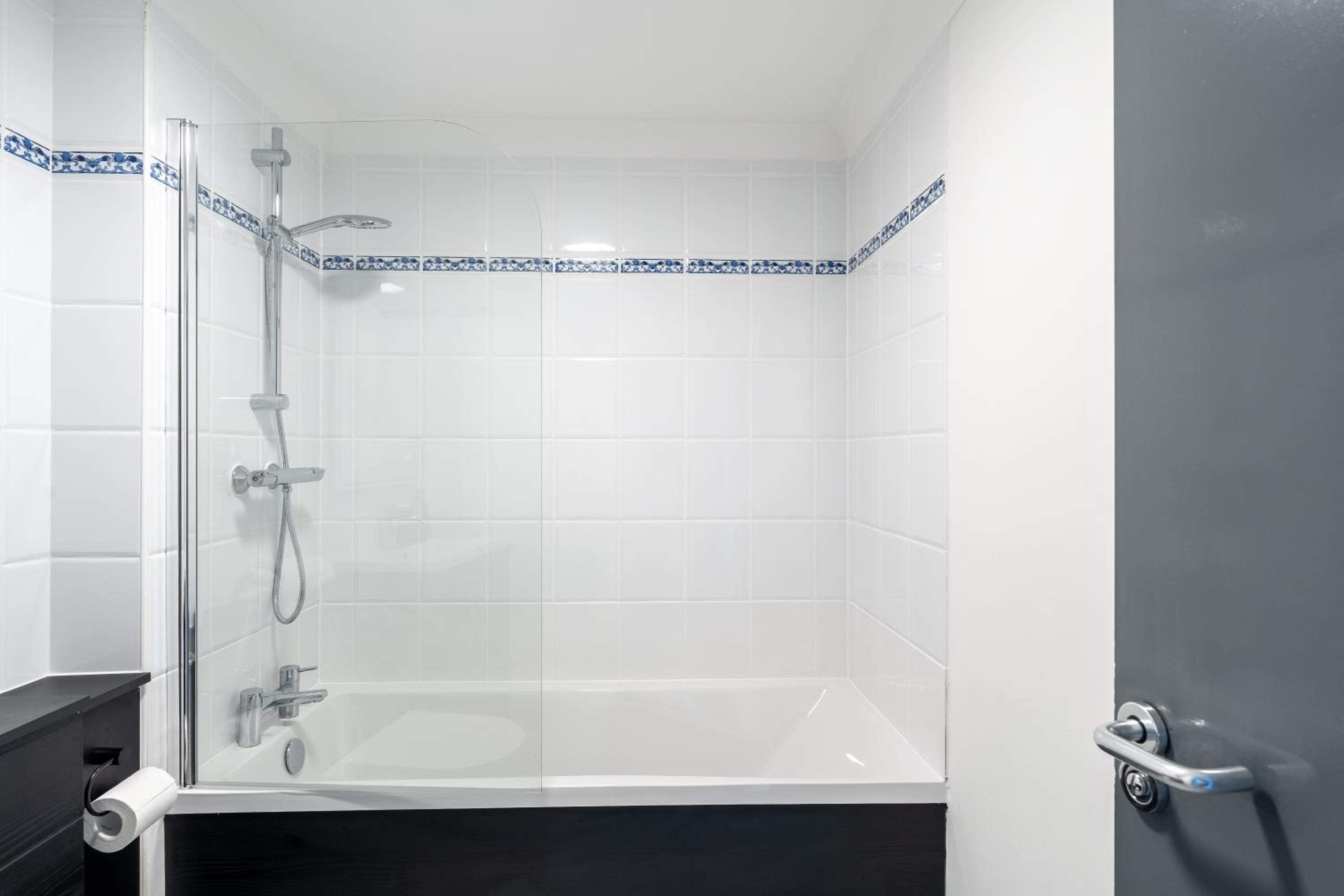 Centrally located Islington