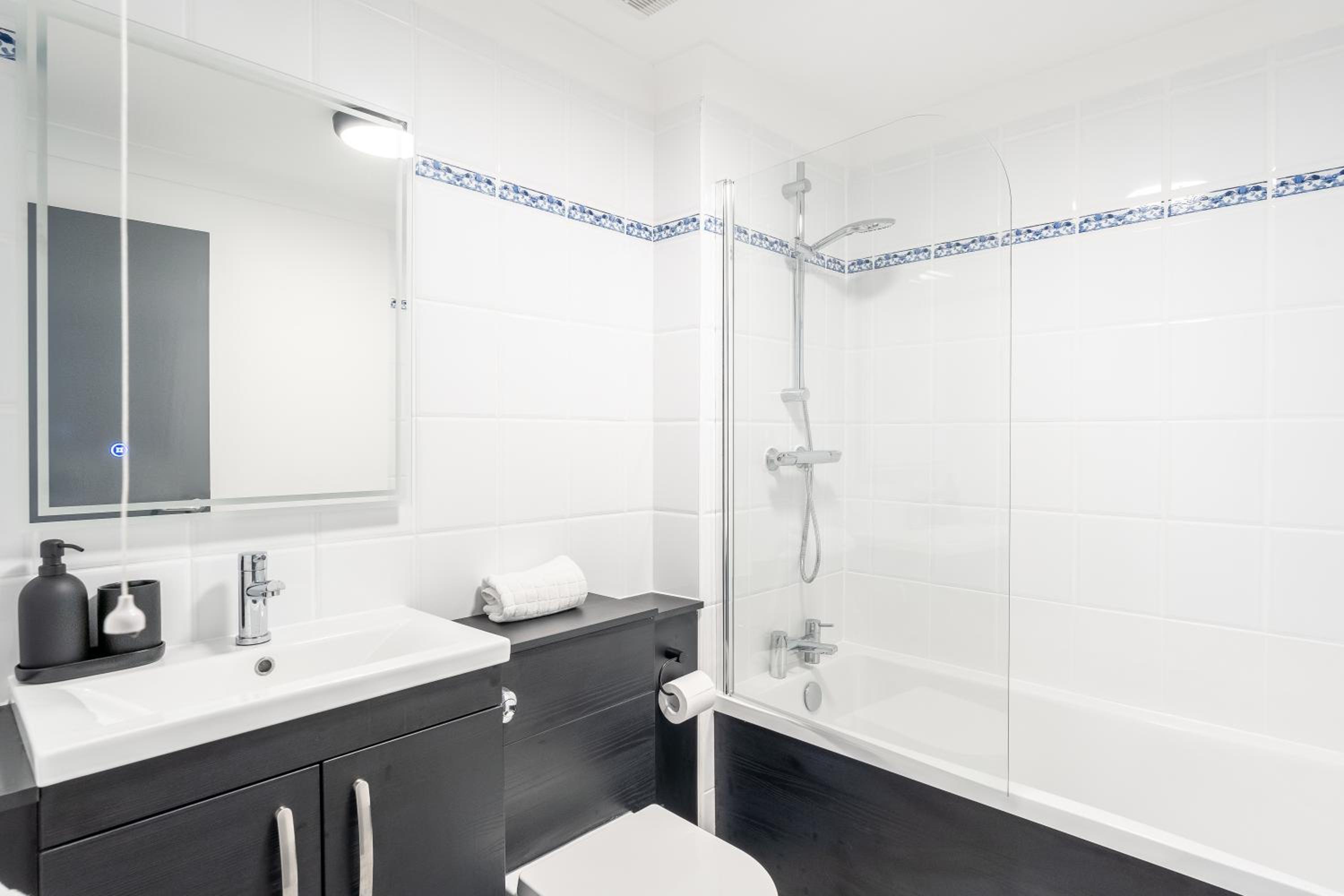 Centrally located Islington