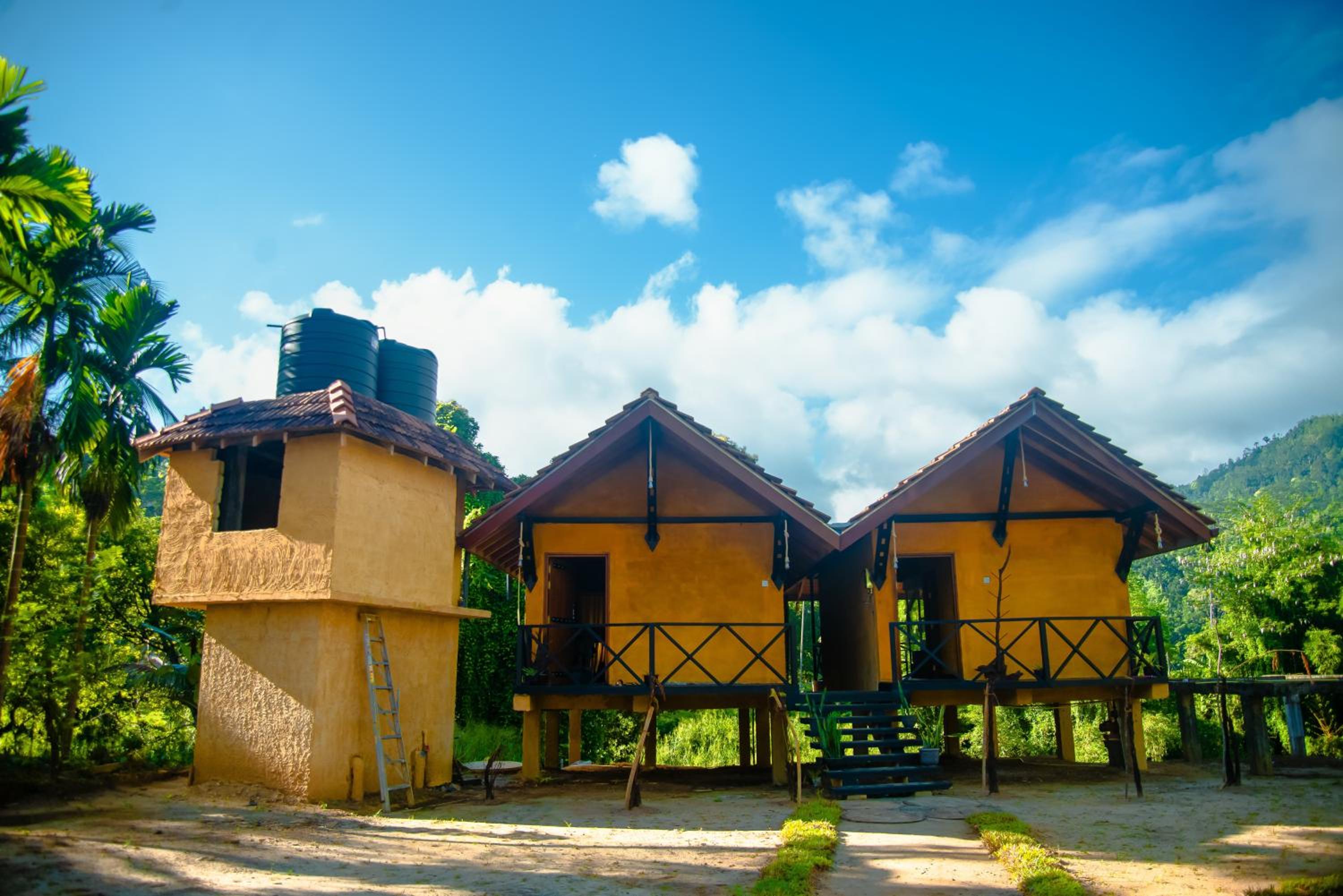 Sinharaja Riverside