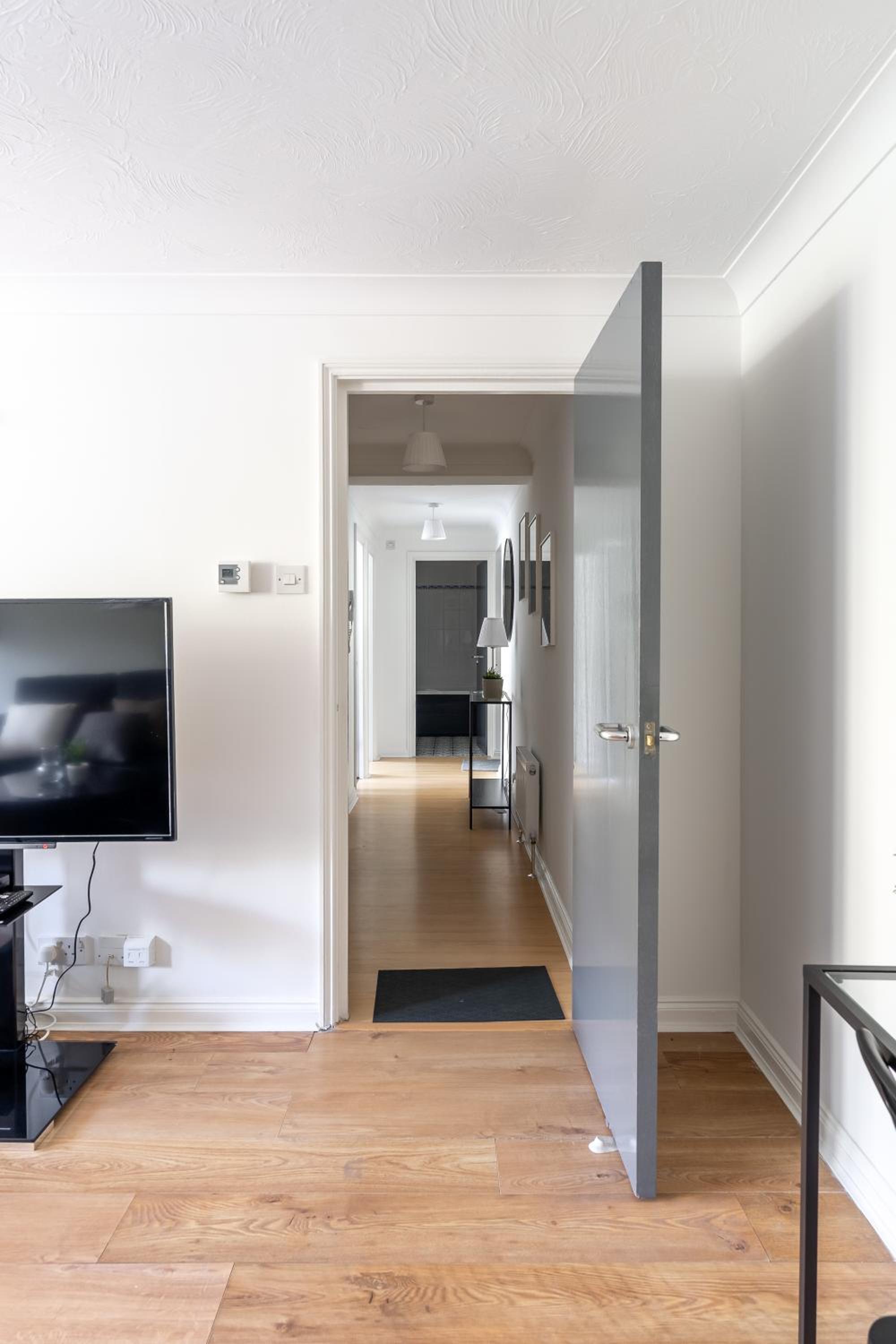 Centrally located Islington