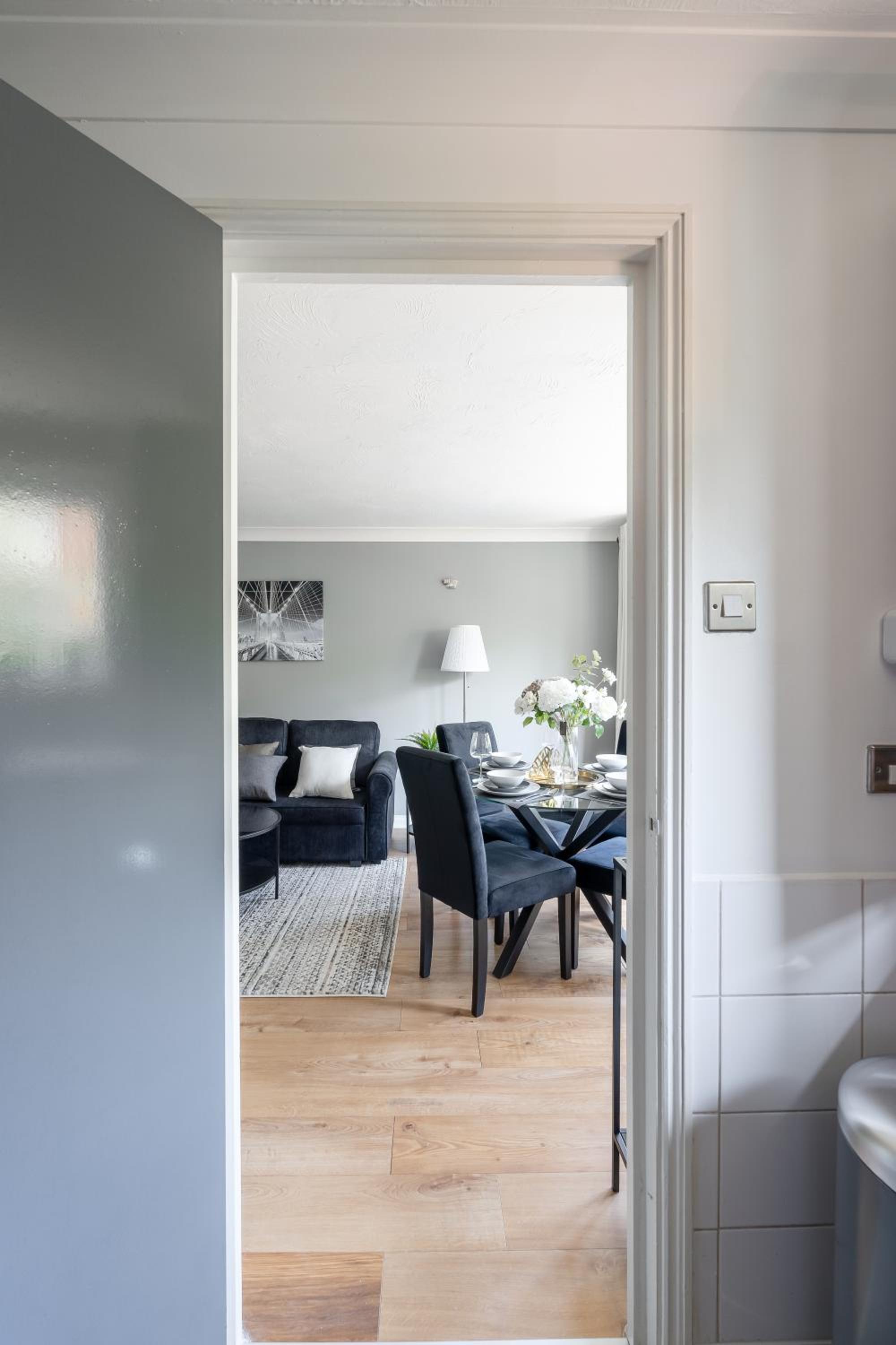 Centrally located Islington