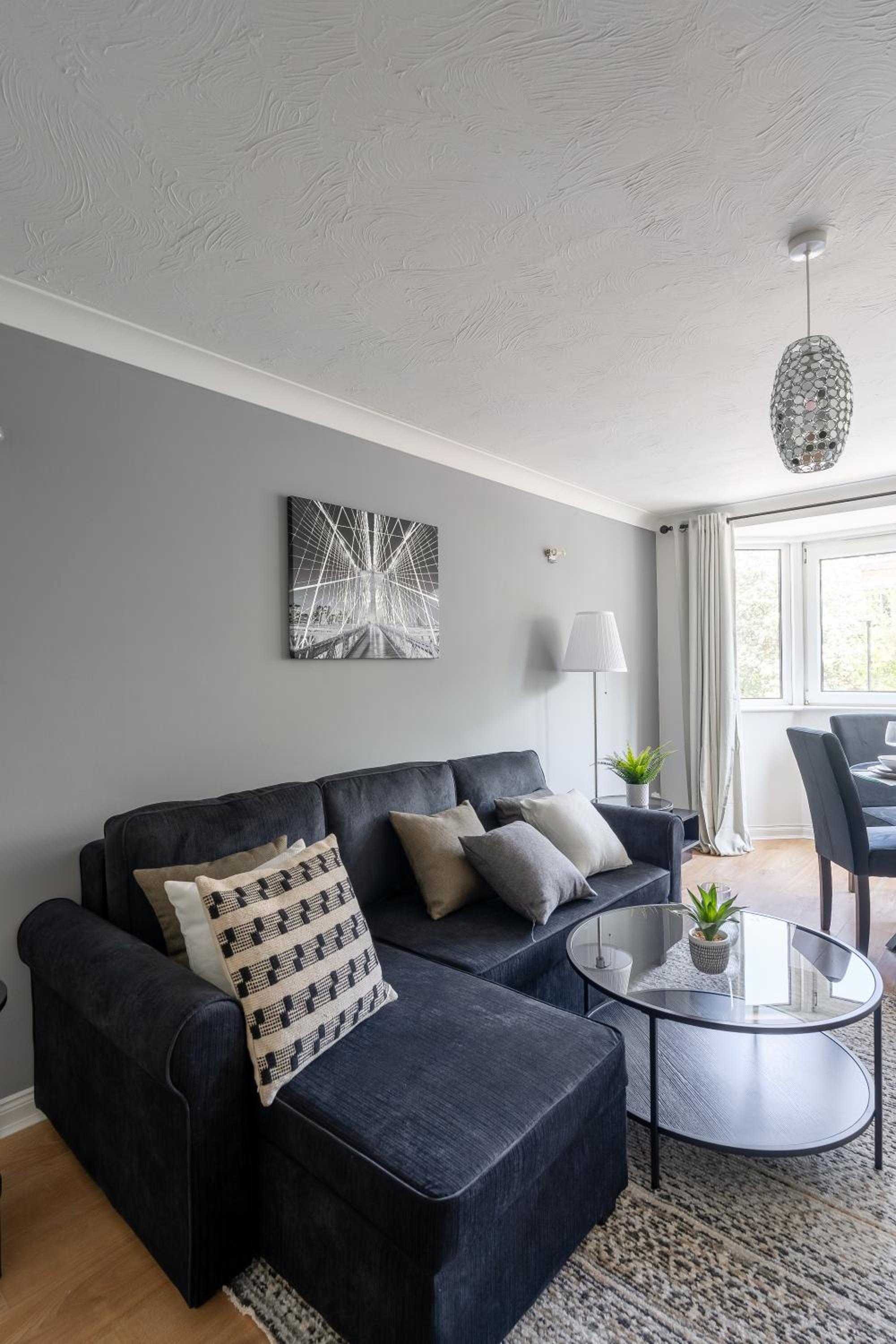 Centrally located Islington