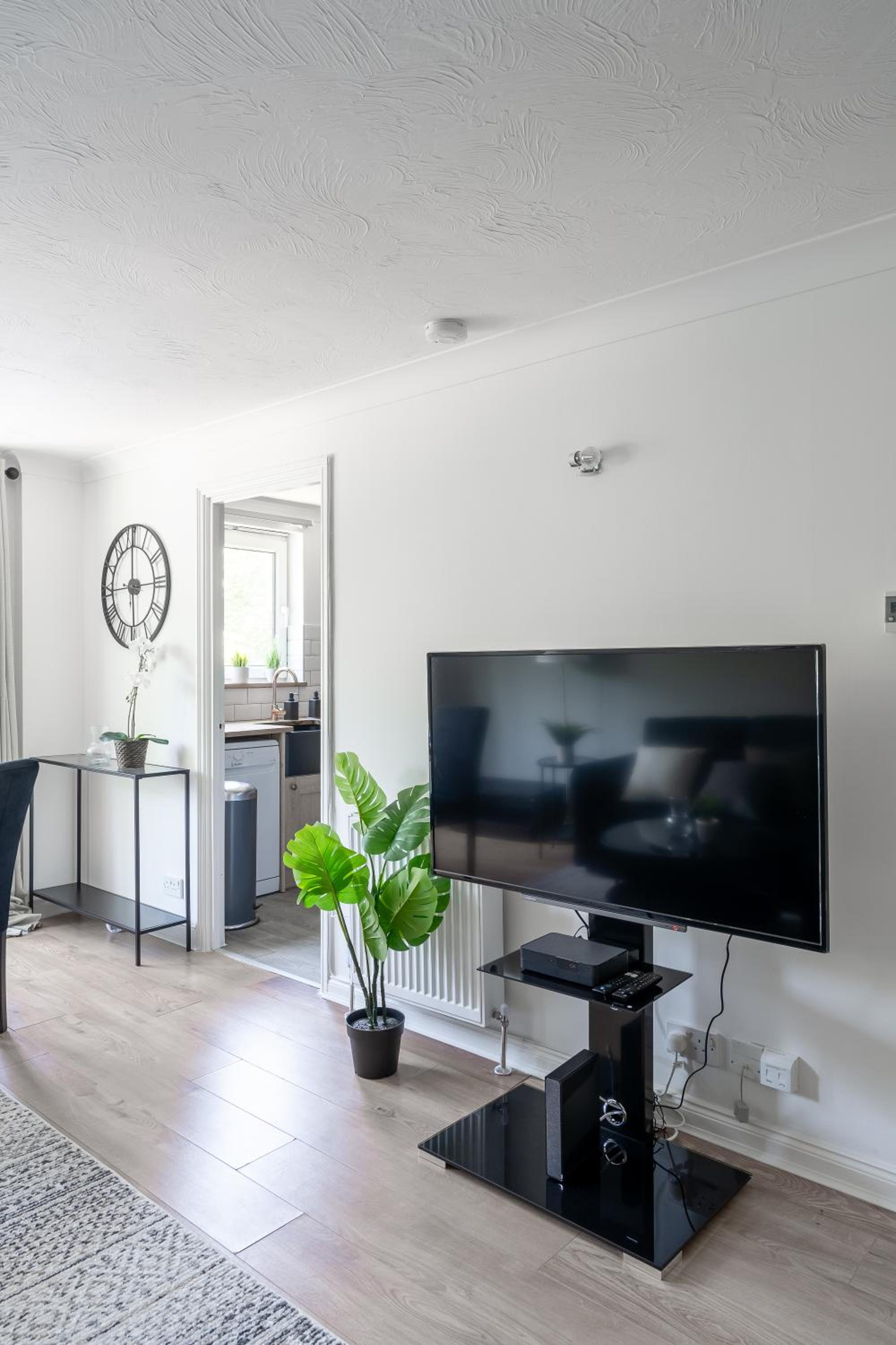 Centrally located Islington