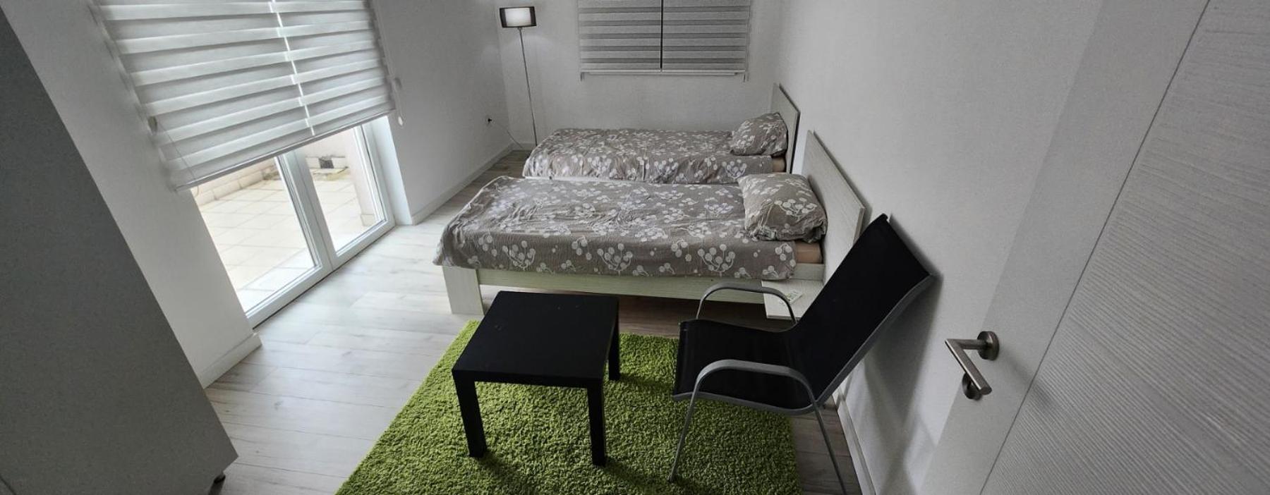 Photo 48