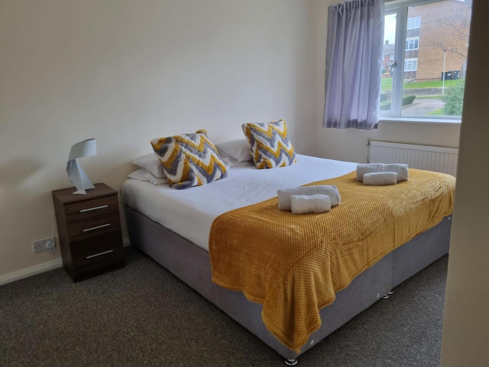 Bedford Vacations - Round House - Property Image 2