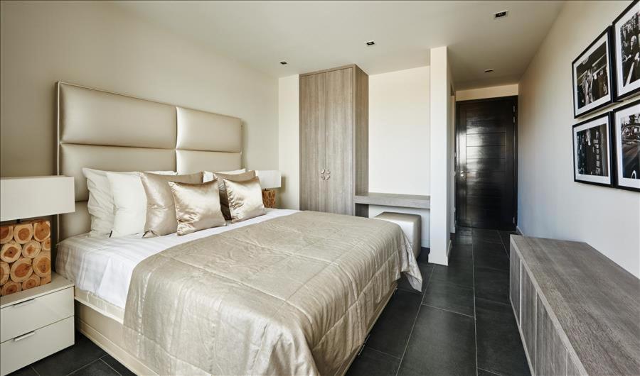 The Pearl of Jan Thiel villa with private pool gym and game room