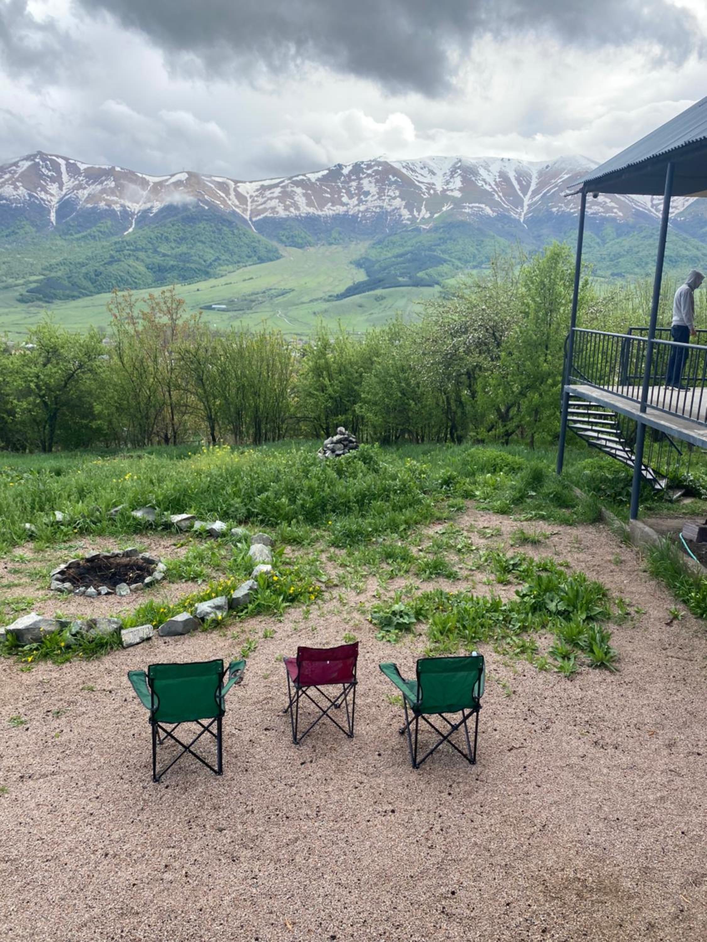 Dez Guest House with Mountain View