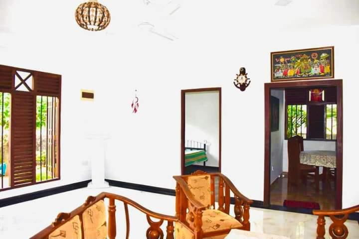 Villa Golden Wave