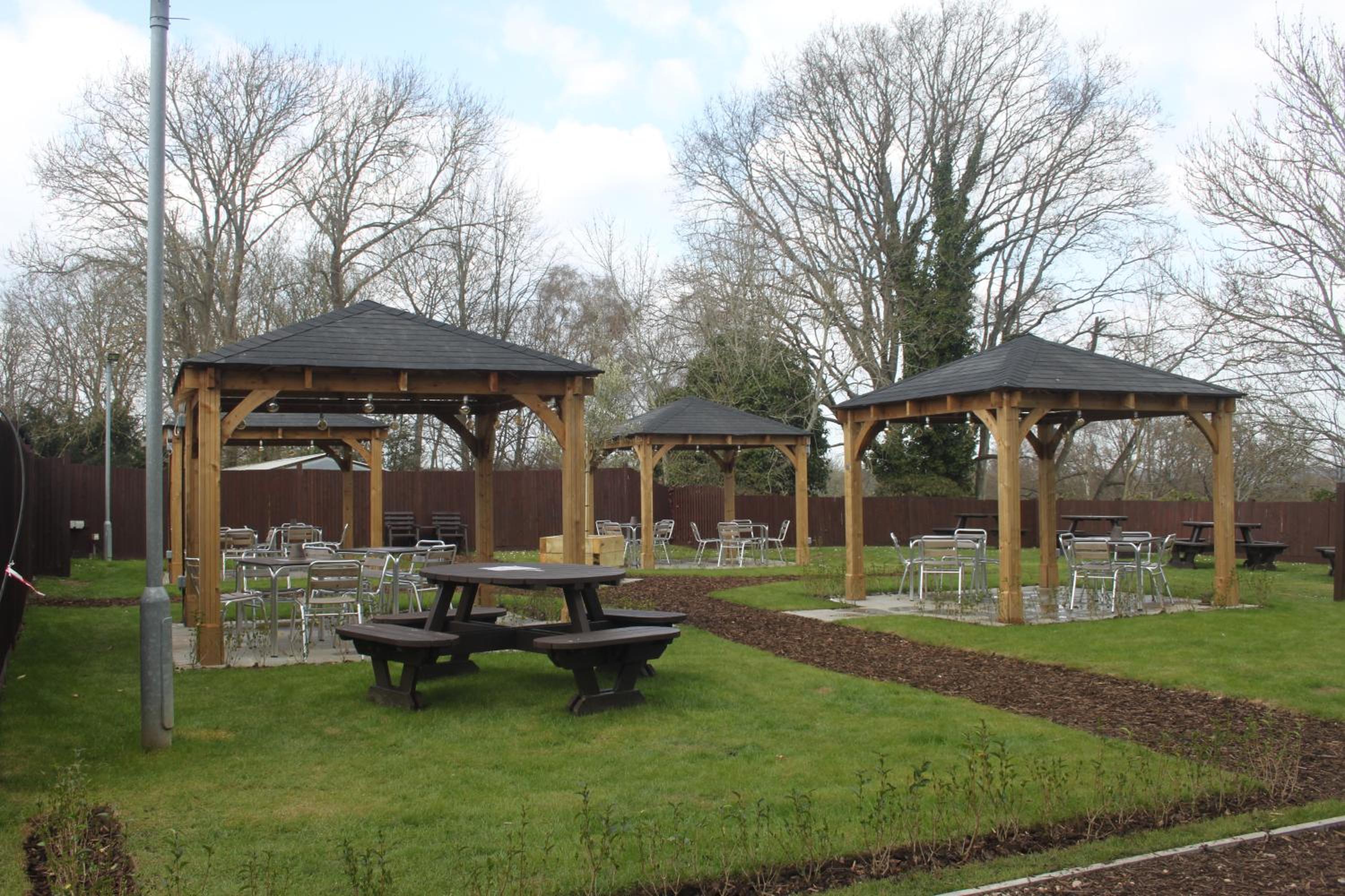 The Valleys - 2 bedrooms sleeps 4
