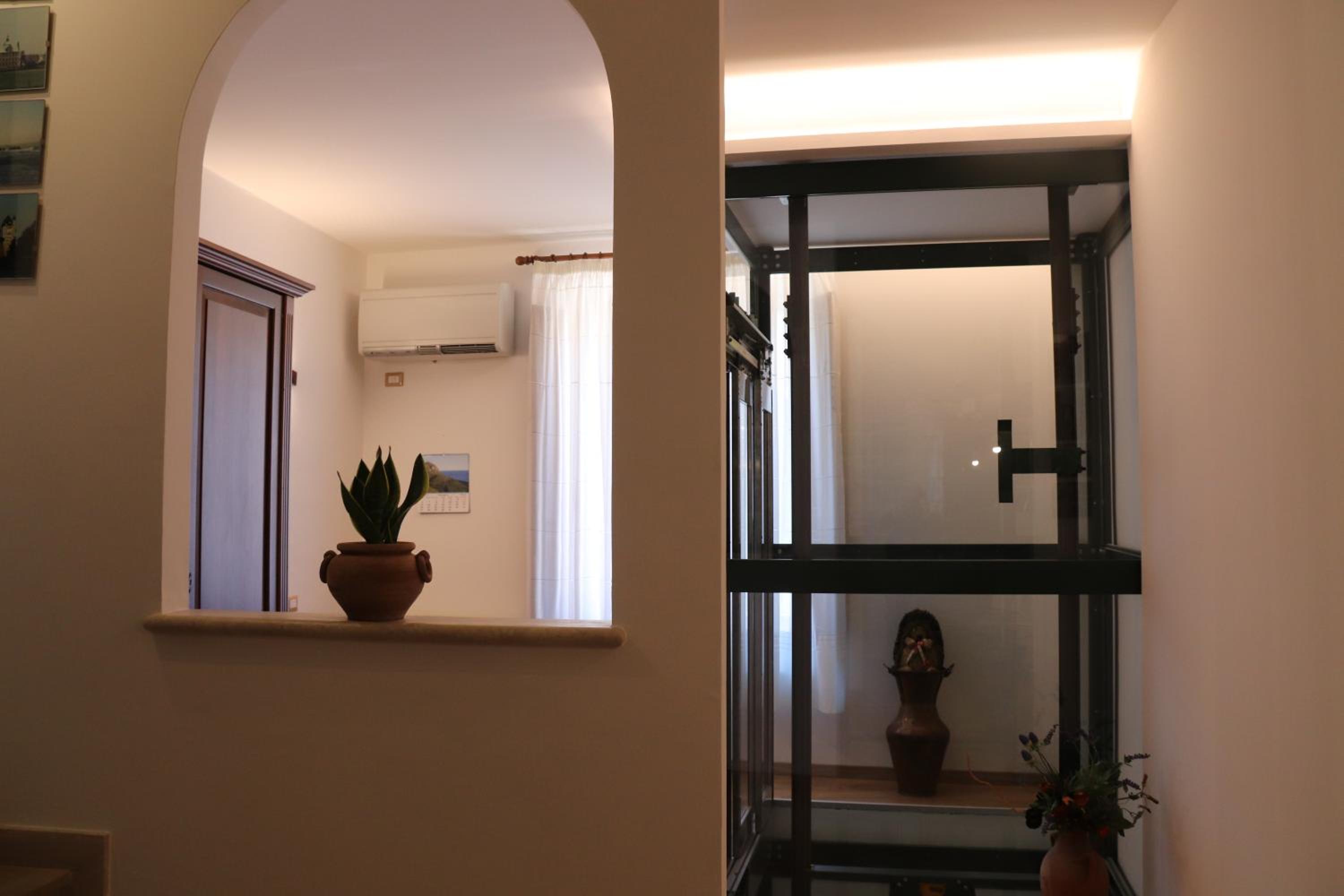 Photo 48