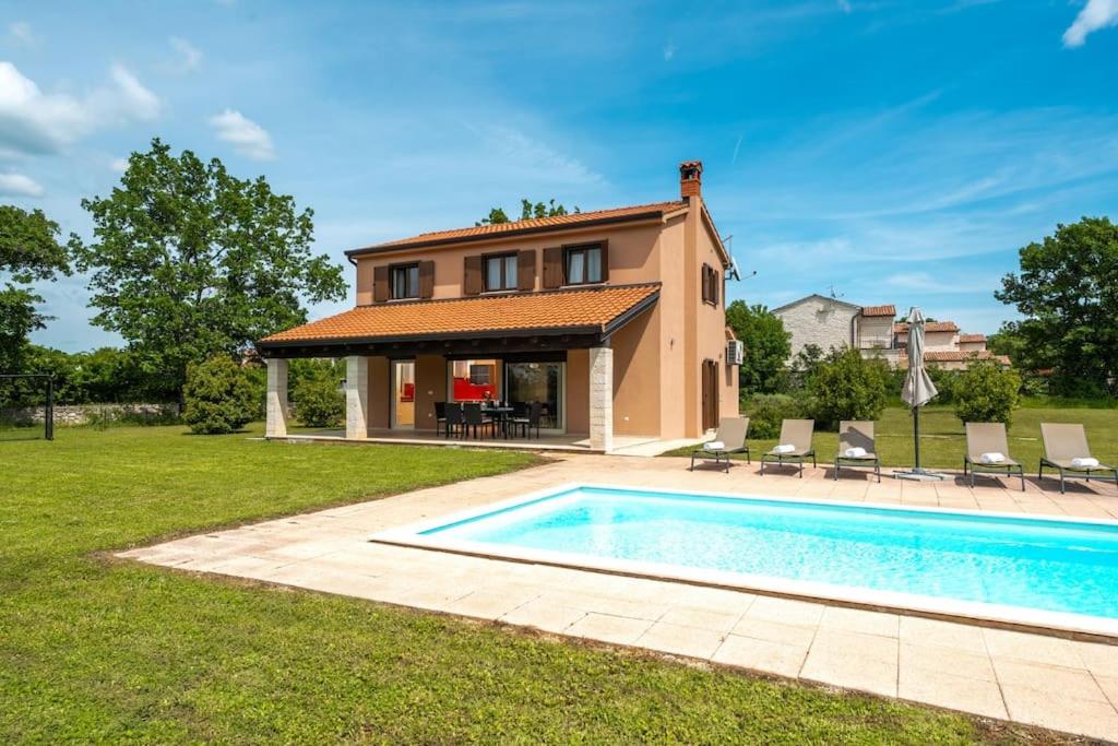 Villa Maslina by Briskva view 3