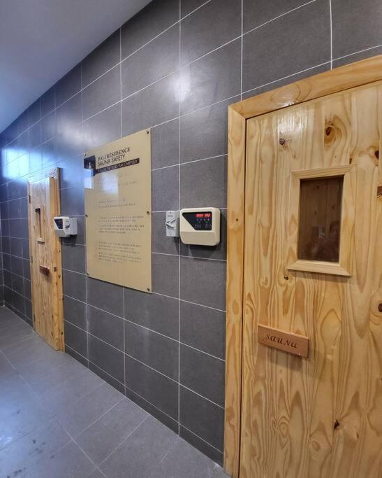 Bali Residence 3bedroom/massagechair/netflix/balcony-muslimfriendly