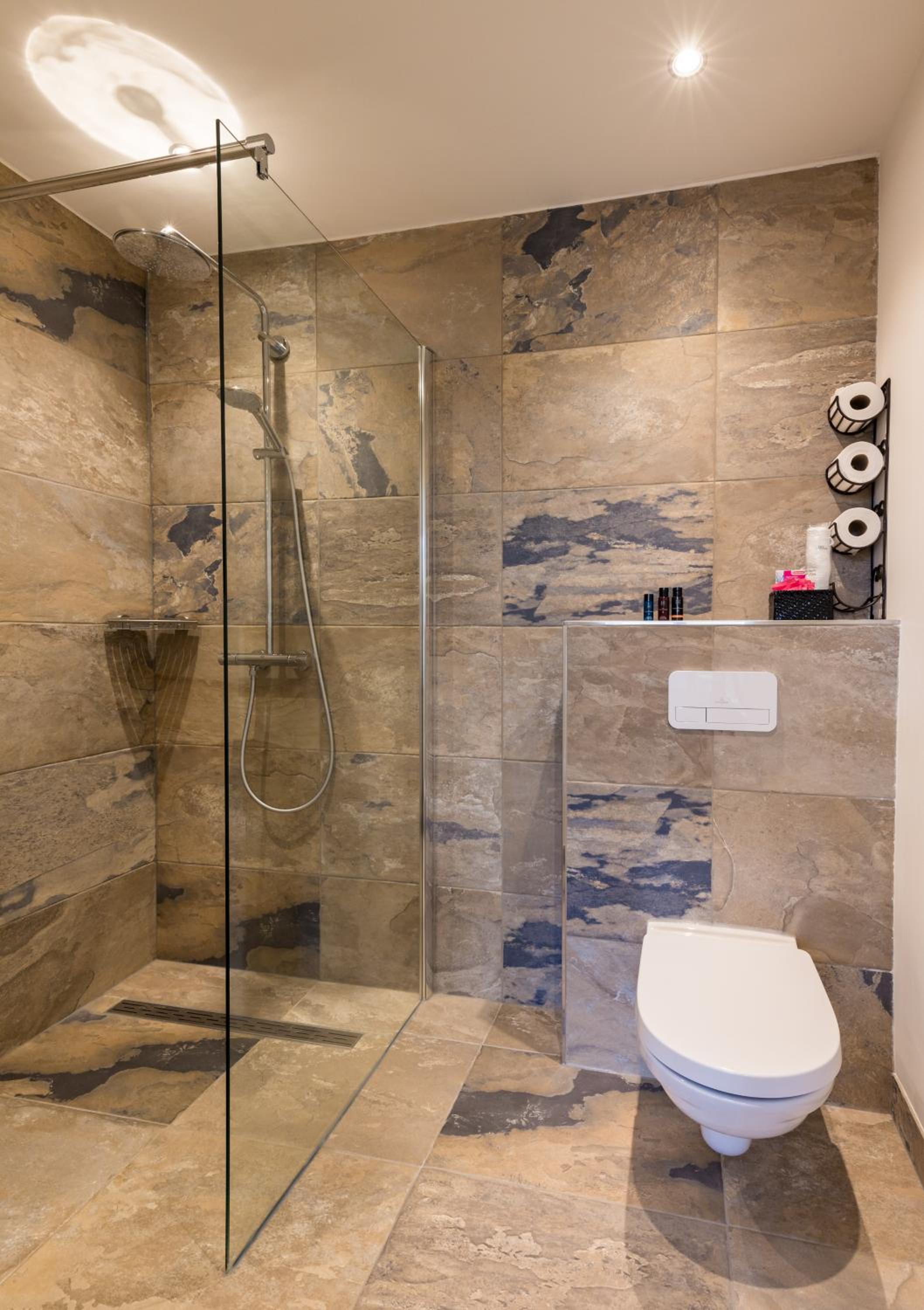 Logement The Black Tie view 4