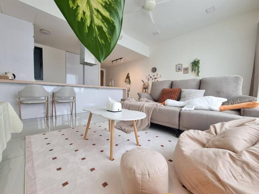 JB Southkey Midvalley Cozy Home
