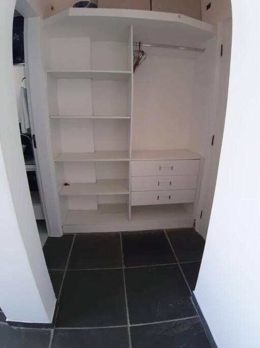 Apartamento 3 dor com ar 200 m do Mar Tortugas key west