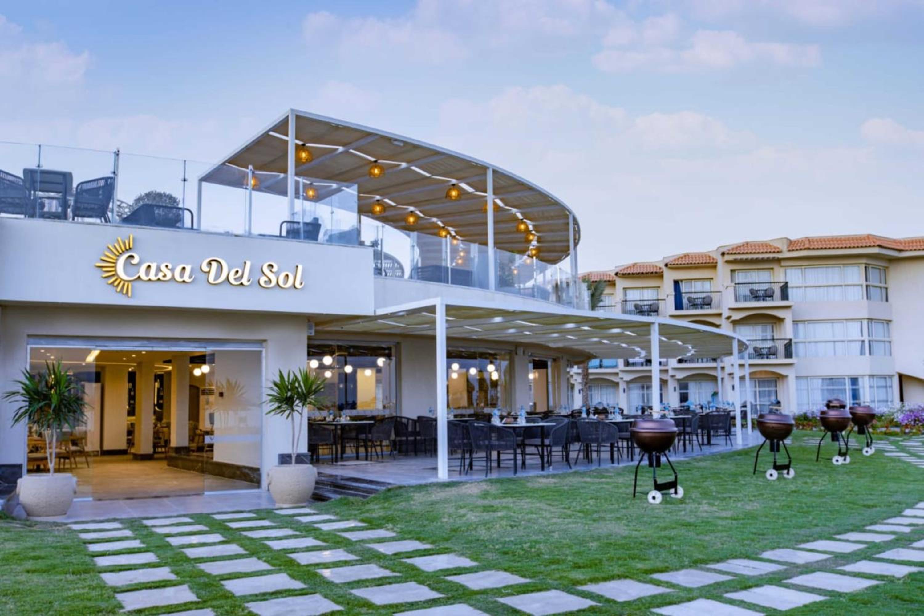 THE V Luxury Resort Sahl Hasheesh