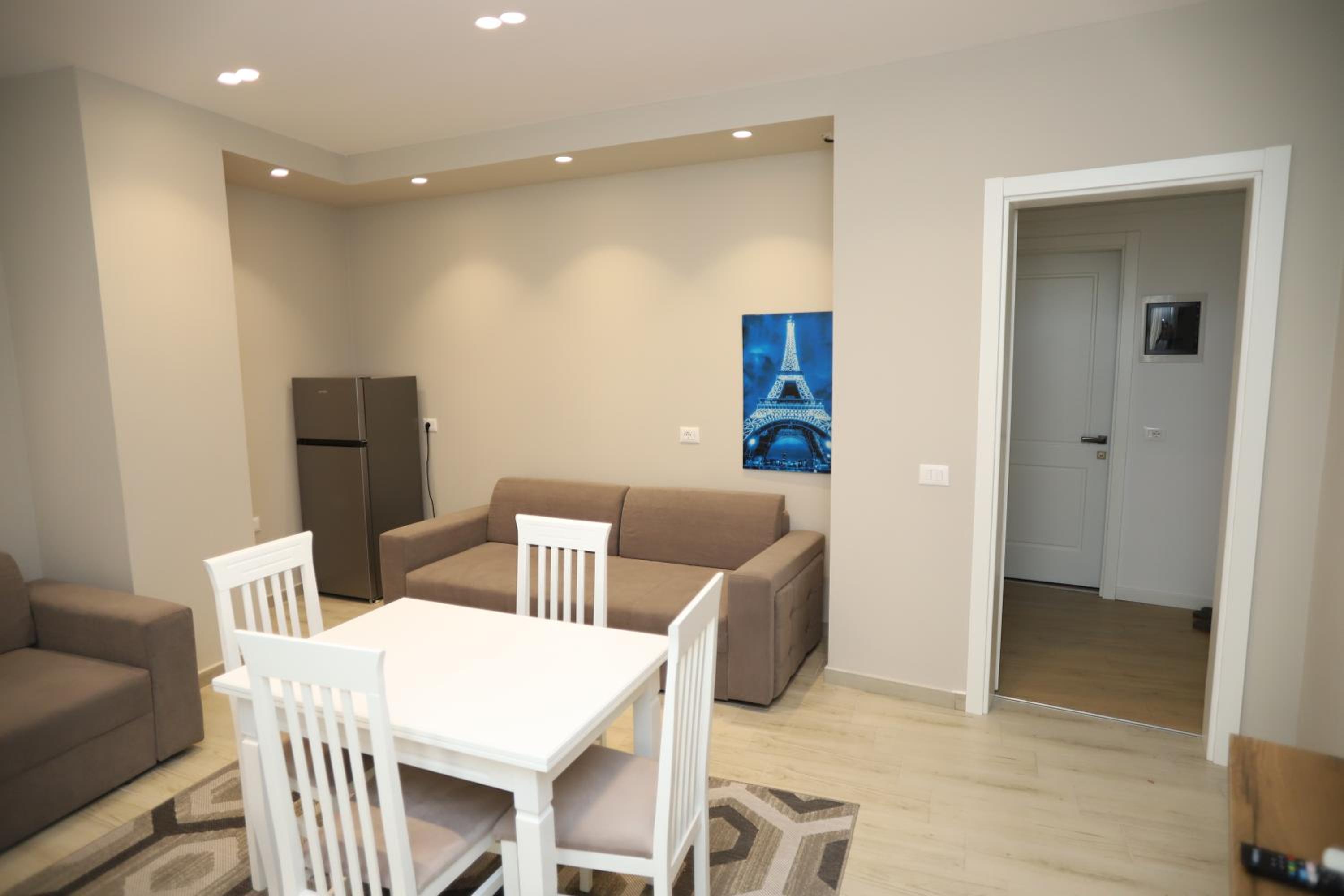 J&D Rooms Korce
