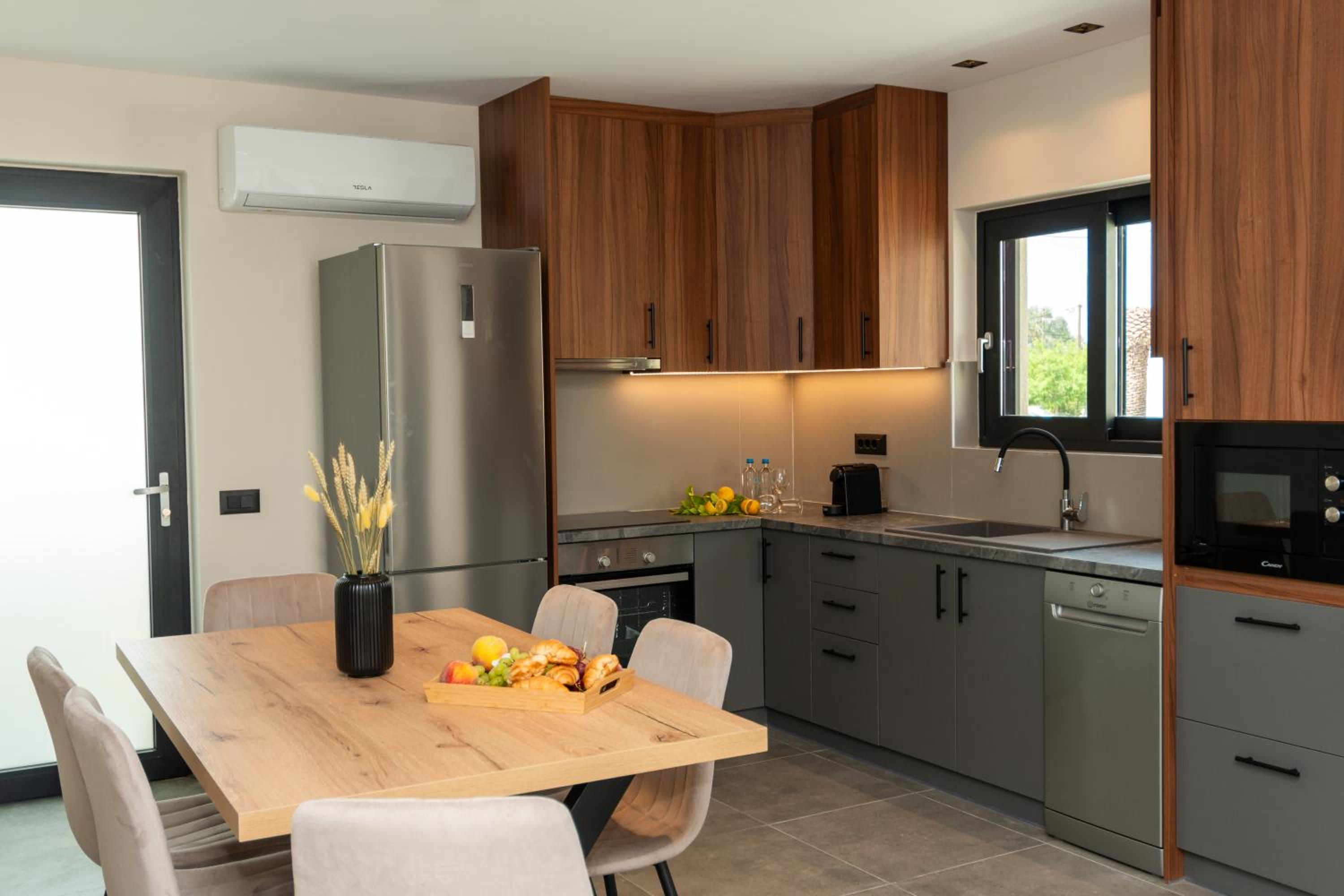 Villa Linea Verde II by Sealand Villas