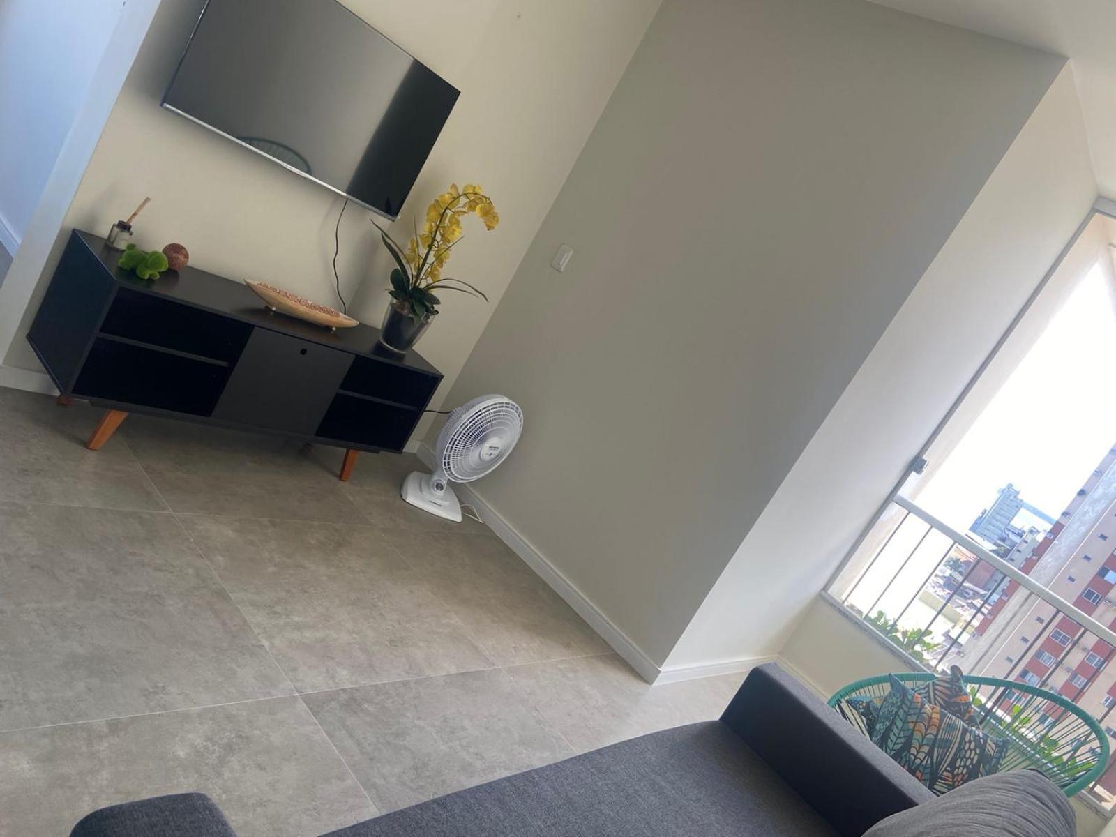 Apartamento na Batista Campos 02 quartos