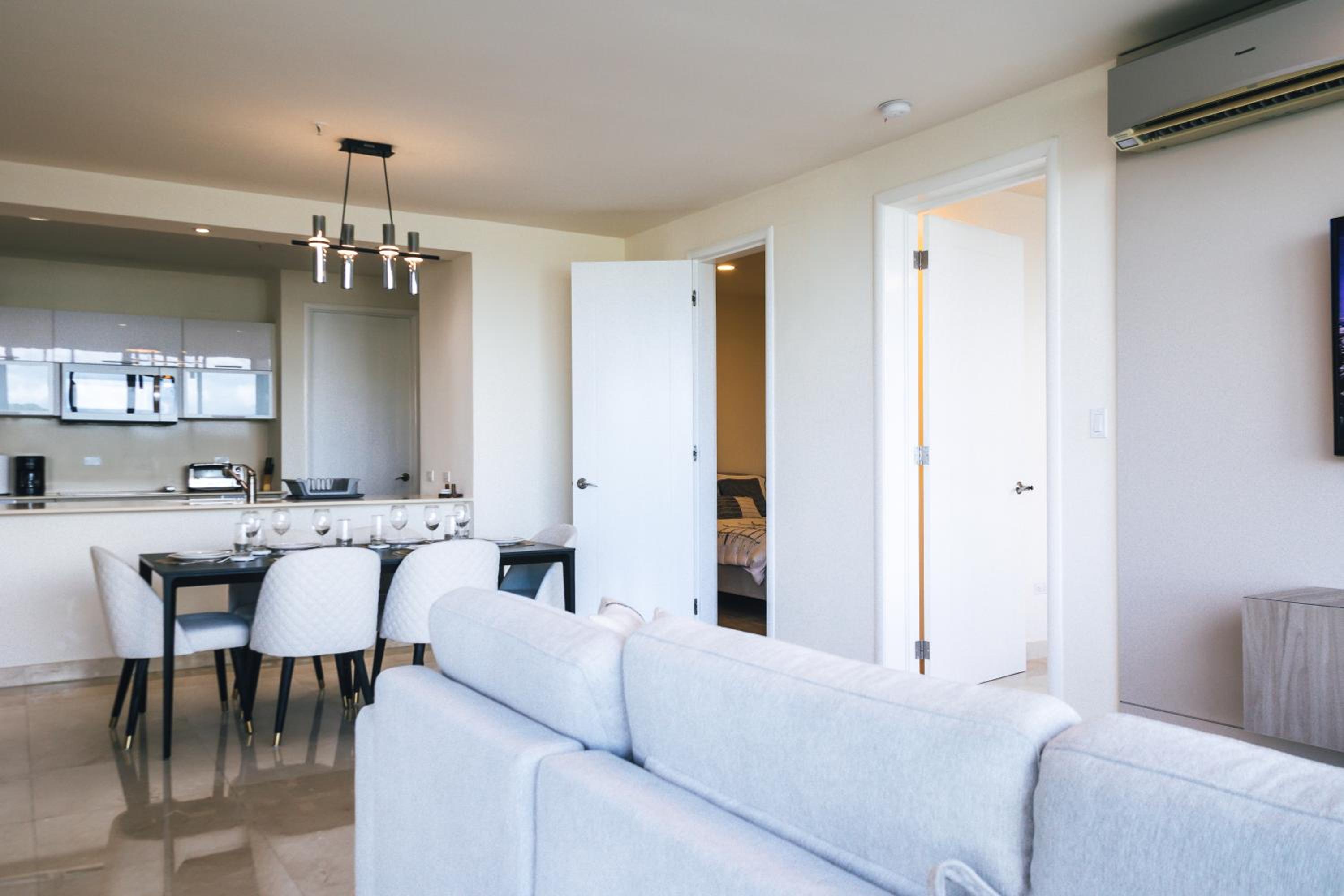 Oceanview Apt Near Panama City w/ King Bed & More view 3