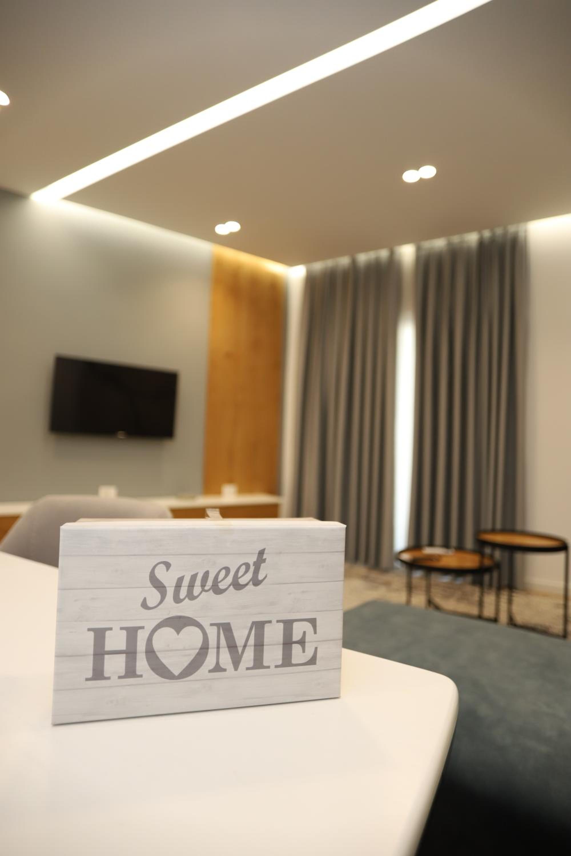 J&D Rooms Korce
