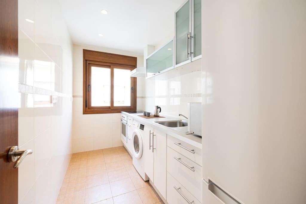 Central apartment with pool