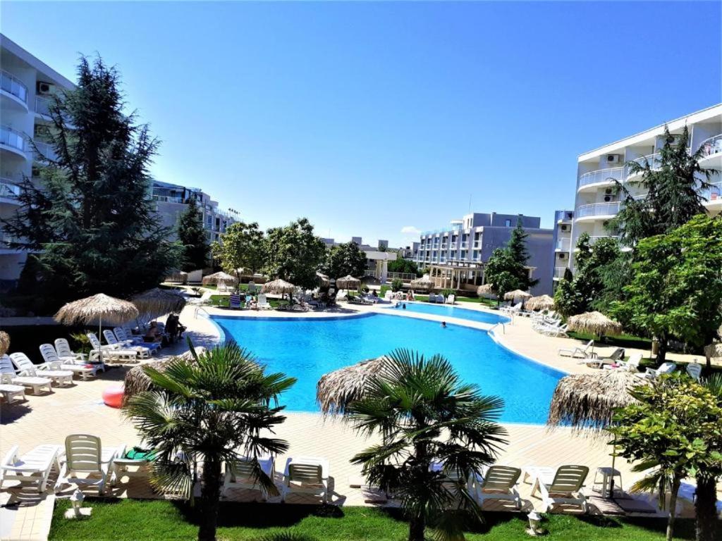 Apartment with Pool in Atlantis Resort