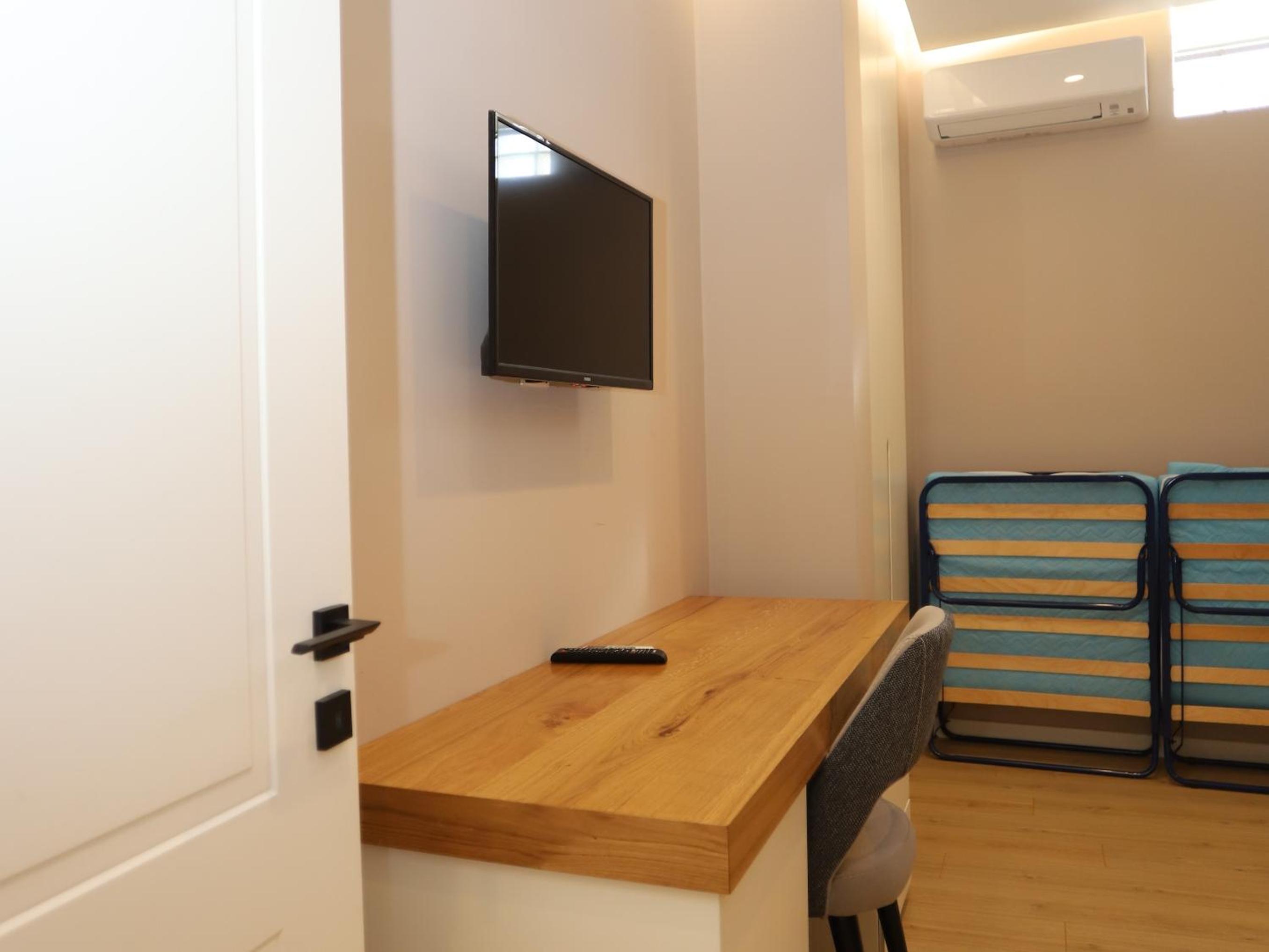 J&D Rooms Korce