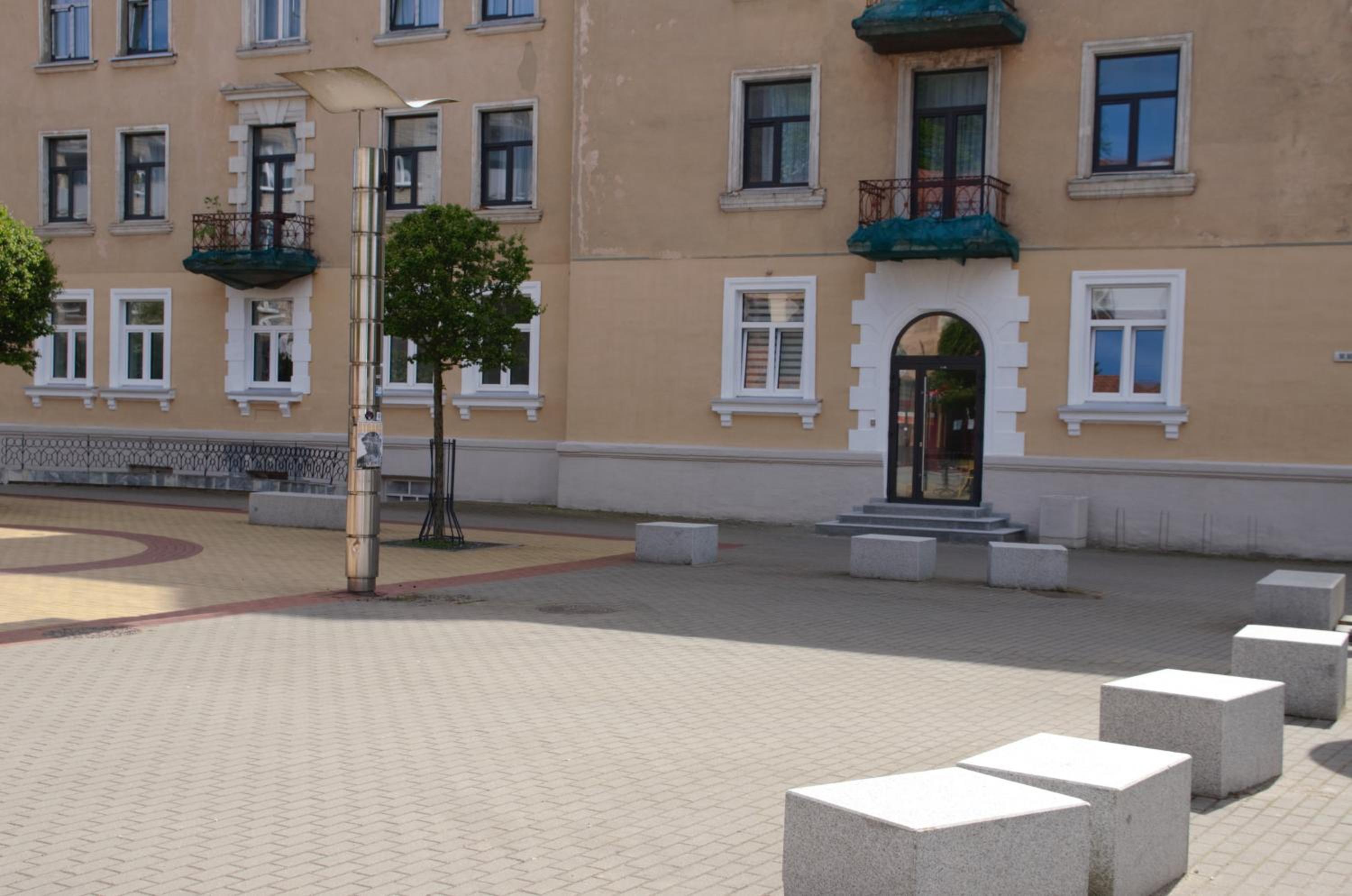 Photo 9