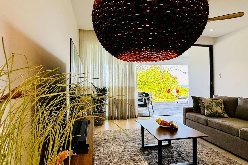Bluepearl, Sileview Residence