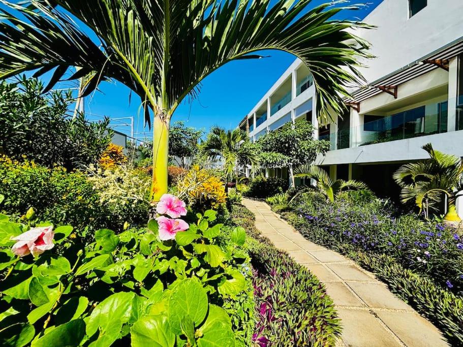 Bluepearl, Sileview Residence
