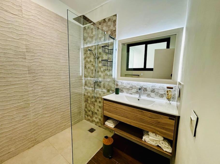 Bluepearl, Sileview Residence