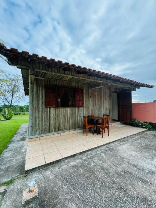 Lindo sítio com Lagoa