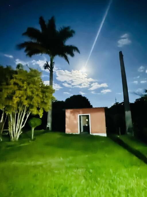 Lindo sítio com Lagoa