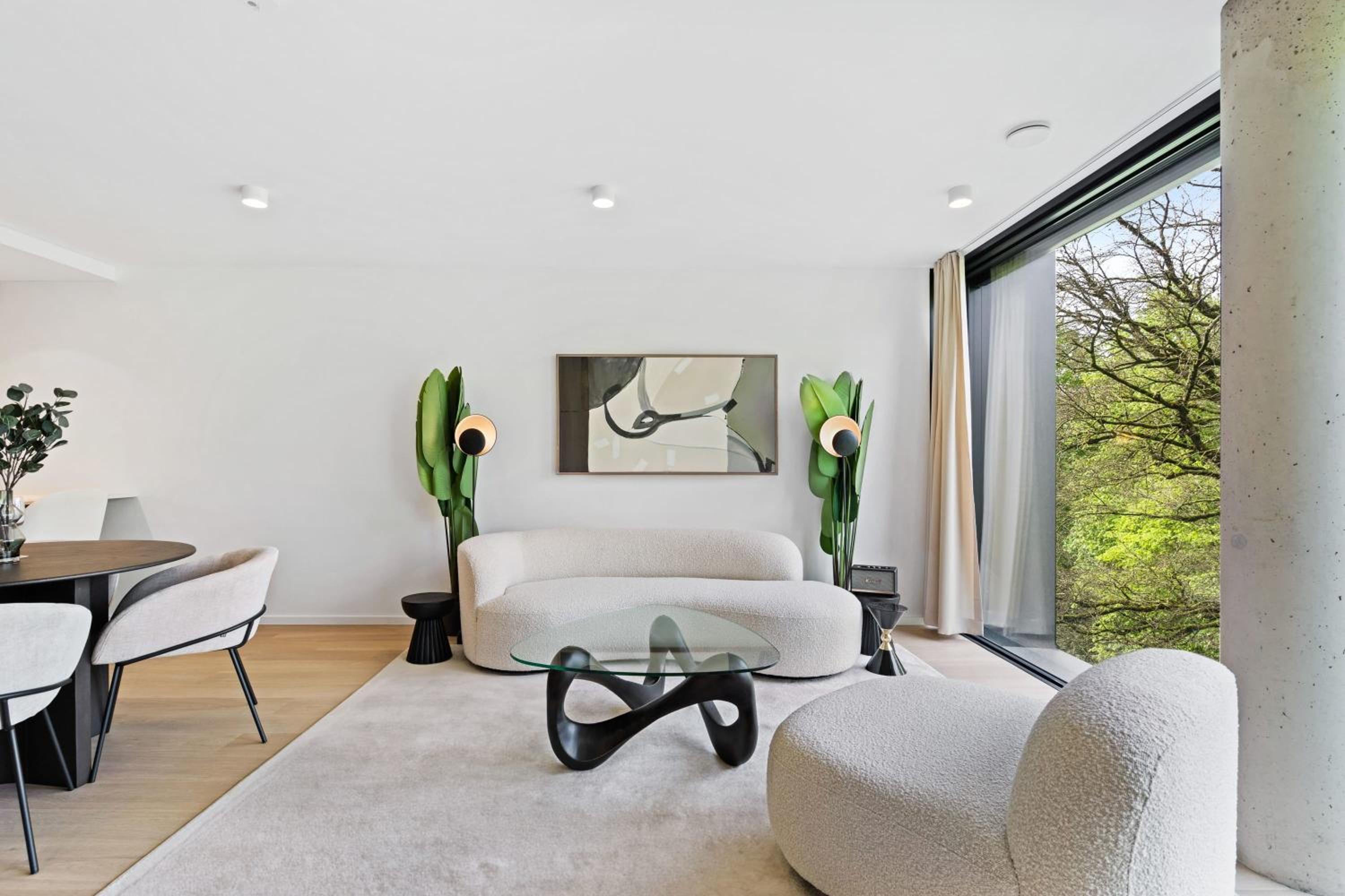 Chic 80sqm Luxe Apt - Heart of Luxembourg City view 2