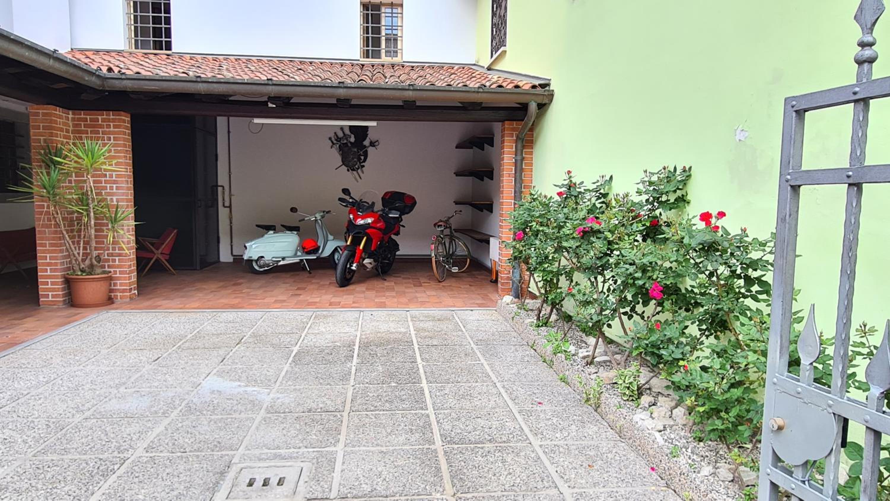 Zi Bitta - guest house view 3