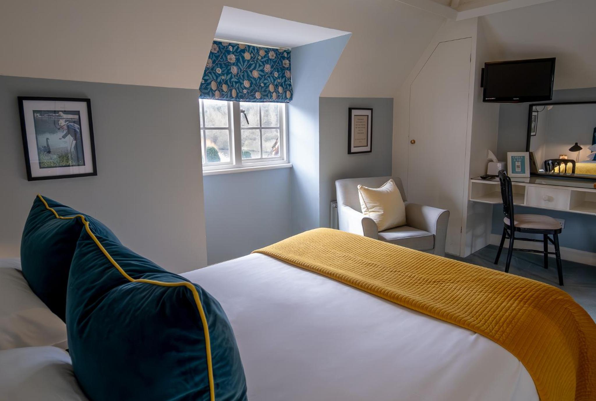 Maidstone Vacations - Leeds Castle Stable Courtyard Bed and Breakfast - Property Image 5