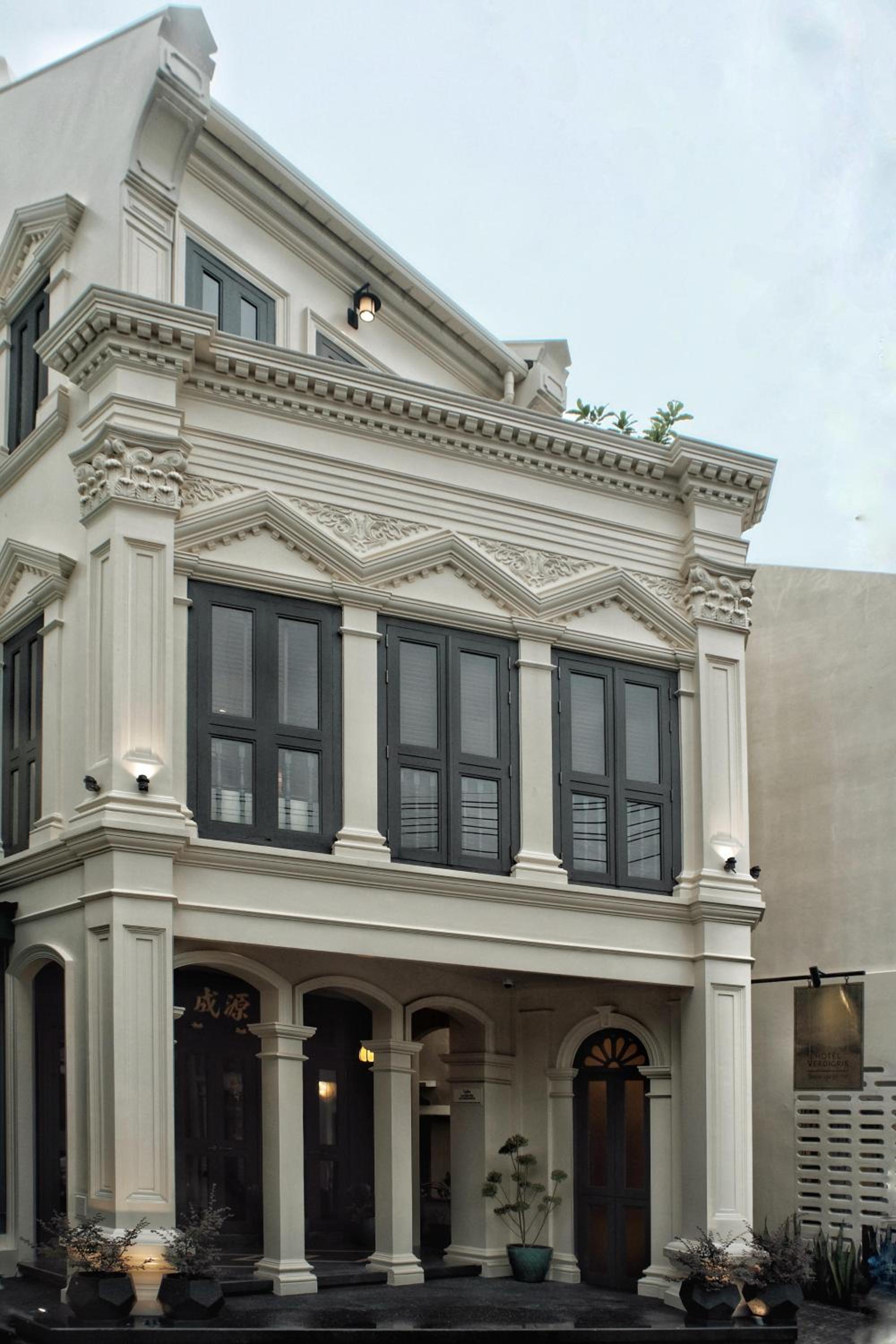 Hotel Verdigris - Image 1