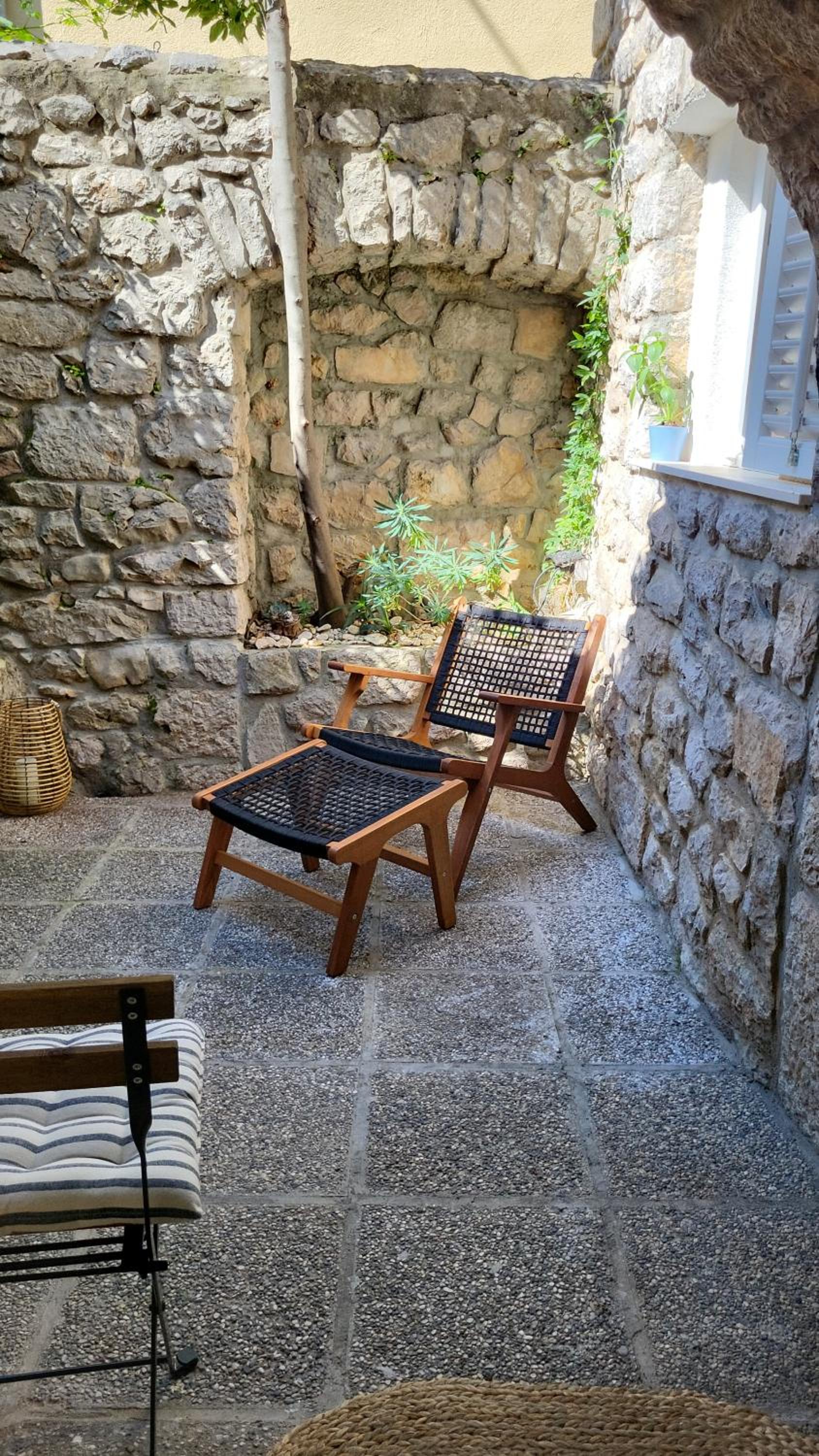 Old town STONE HOUSE OASIS