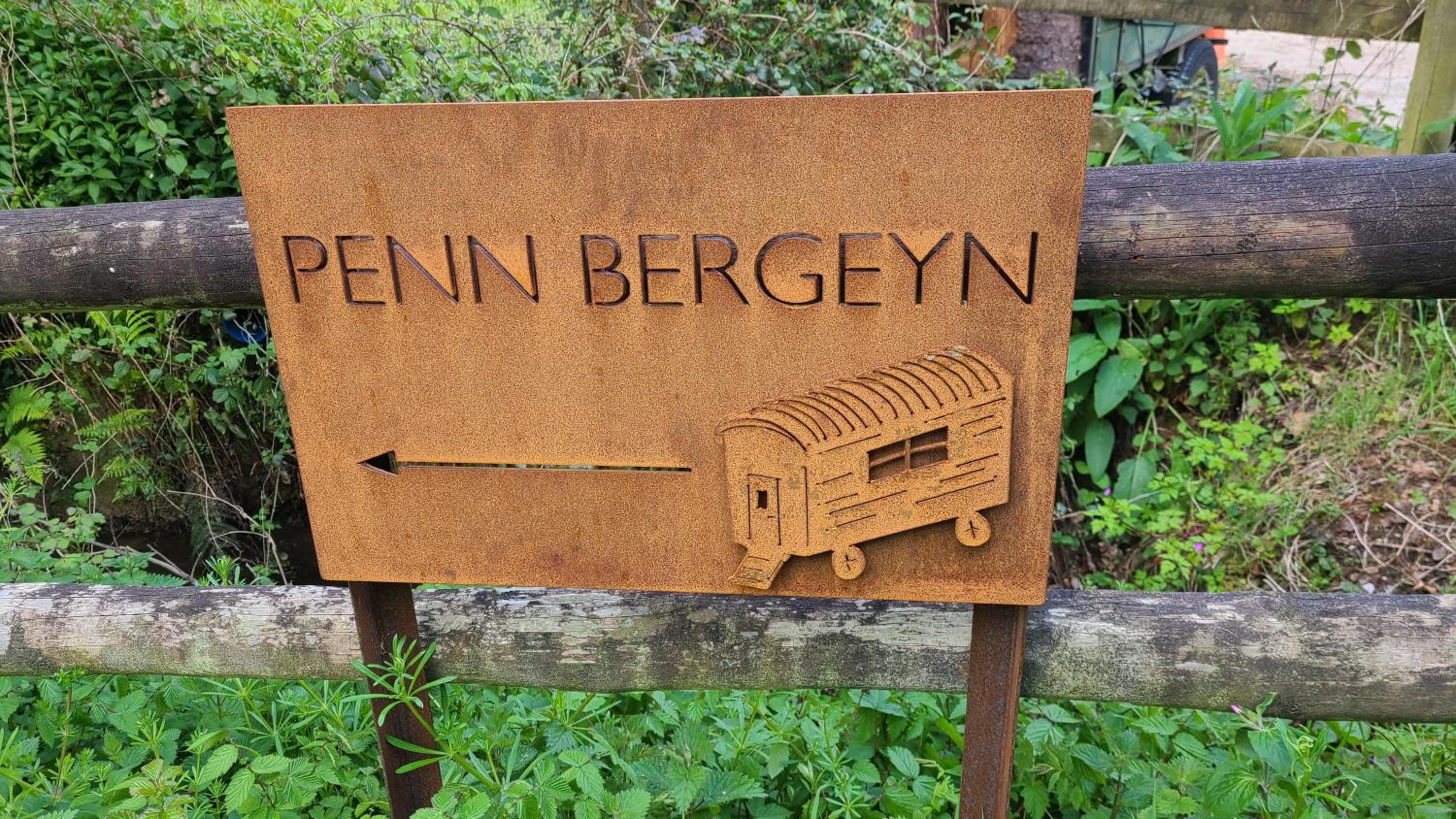 Penn Bergeyn Shepherd's Huts view 4