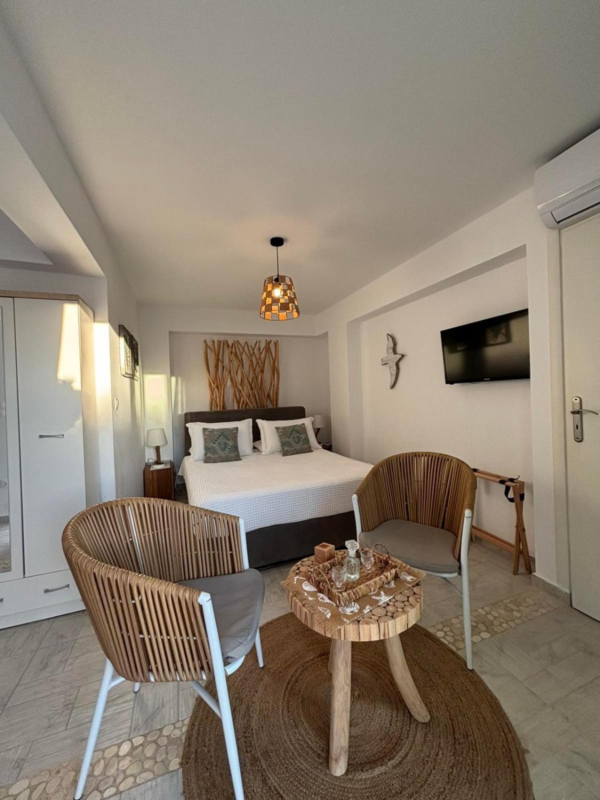Kapetan Giannis Suite