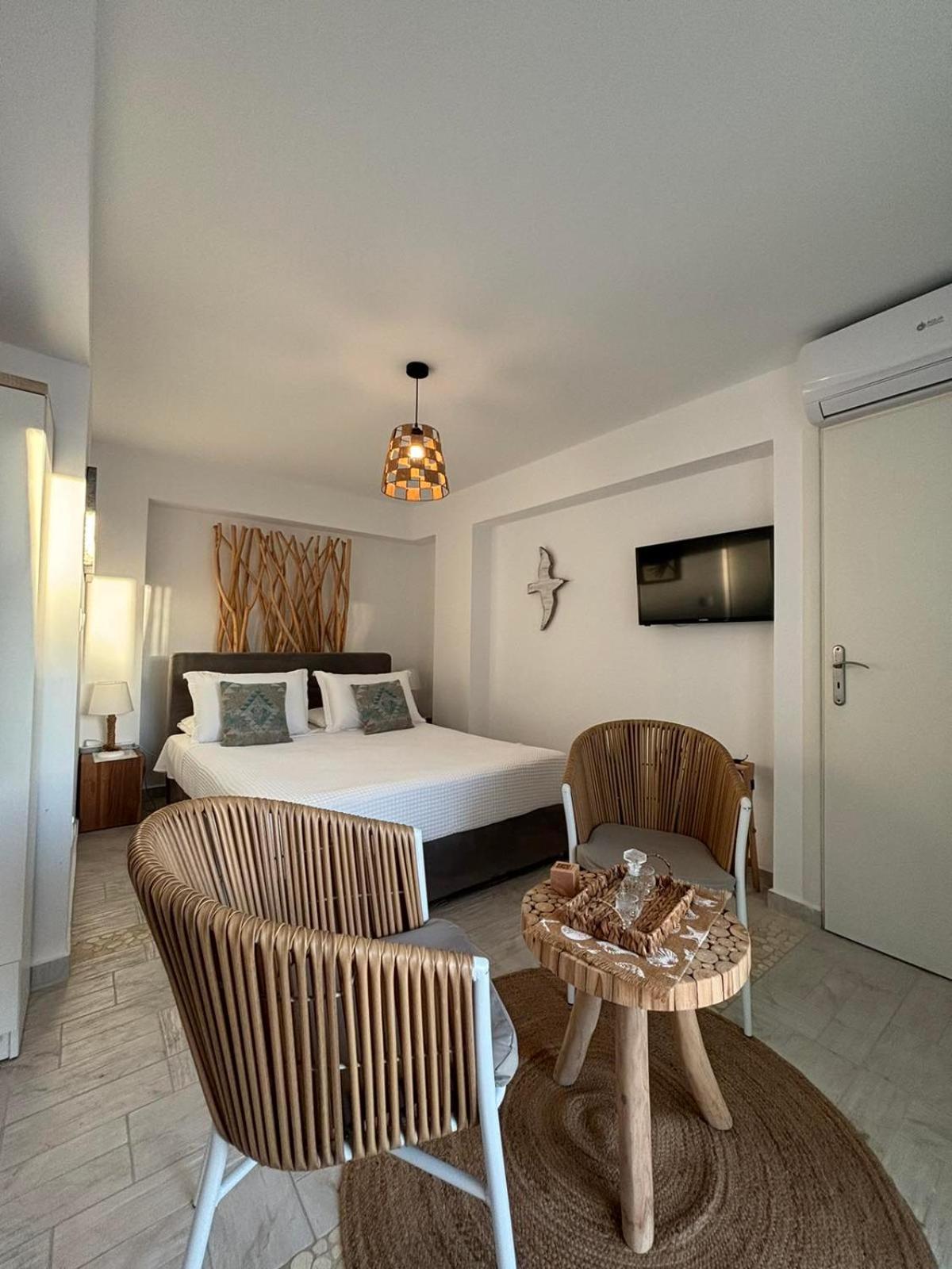 Kapetan Giannis Suite